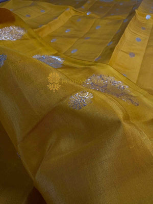 Pure Raw Mango Silk Handloom Banarasi Saree - All Over Kadhua Motifs