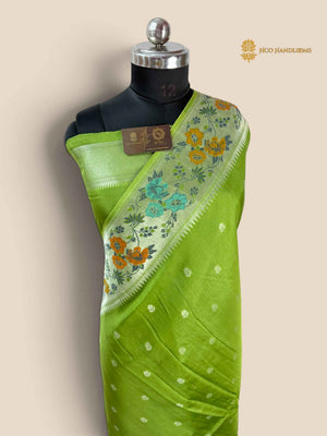Green Matka Tussar Silk Banarasi Saree - All Over Motifs & Paithani