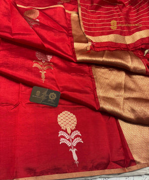Red Pure Mango Katan Silk Handloom Banarasi Saree - All Over Boota