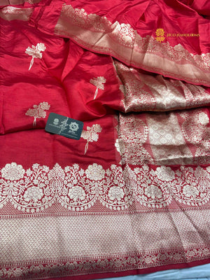 Red Pure Mango Katan Silk Handloom Banarasi Saree - All Over Motif