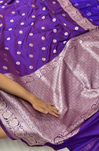 Purple Premium Mashru Katan Silk Banarasi Saree - All Over Chand Tara Design