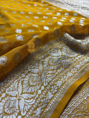 Gold Pure Khaddi Georgette Silk Handloom Banarasi Saree - Silver Zari