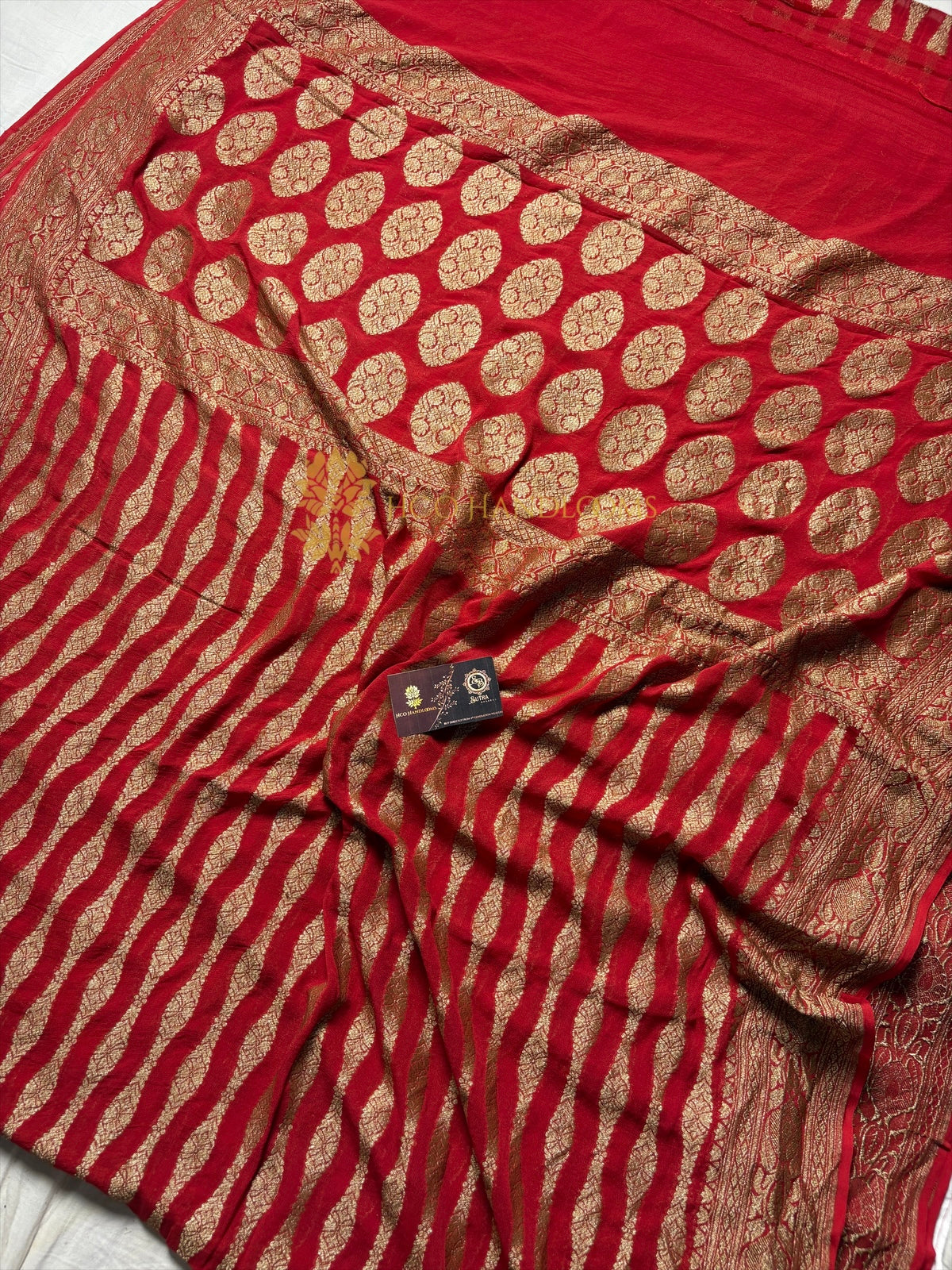 Red Pure Khaddi Georgette Silk Handloom Banarasi Saree - Antique Zari