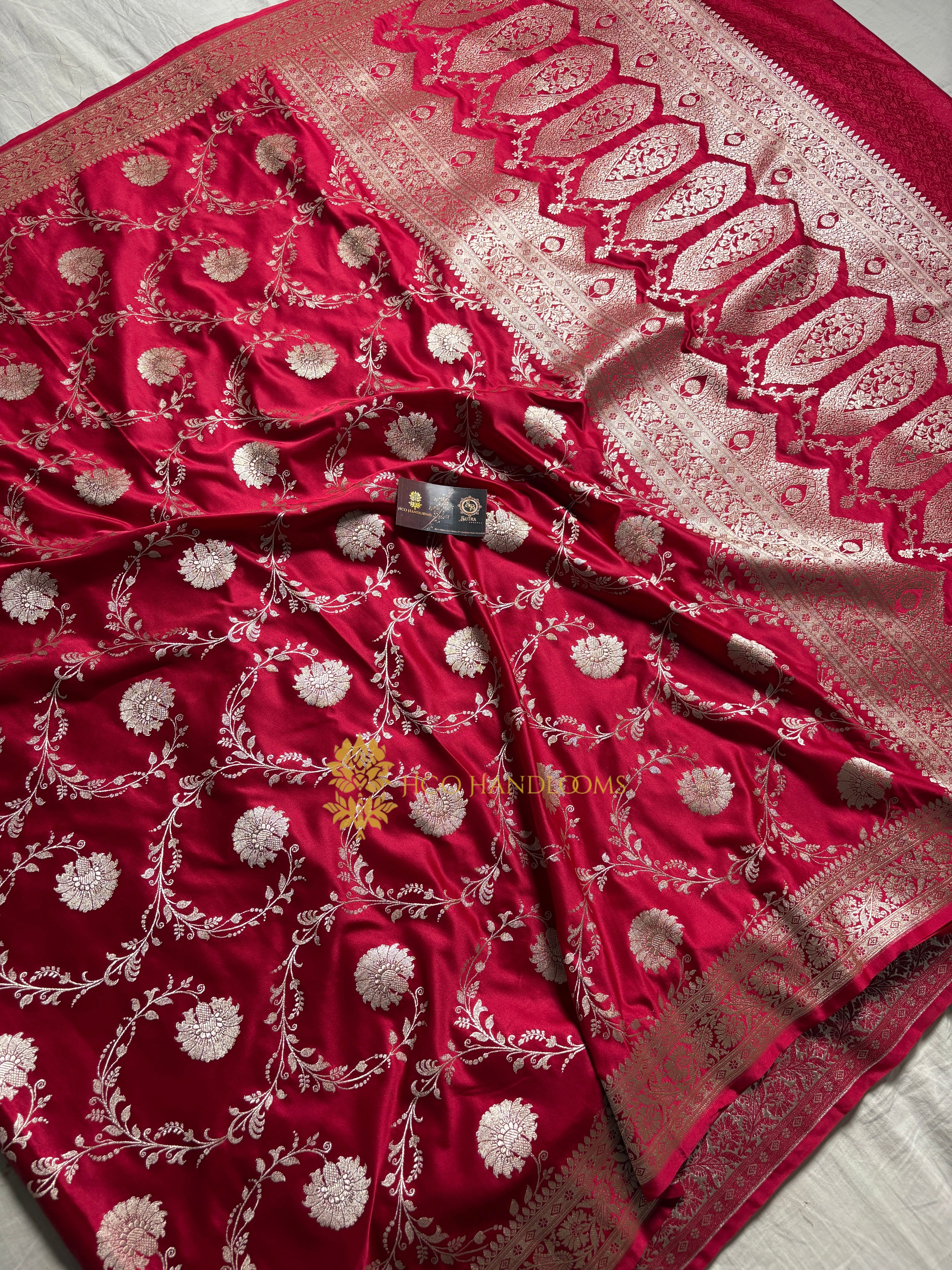 Cherry Premium Mashru Katan Silk Floral Jangla Banarasi Saree