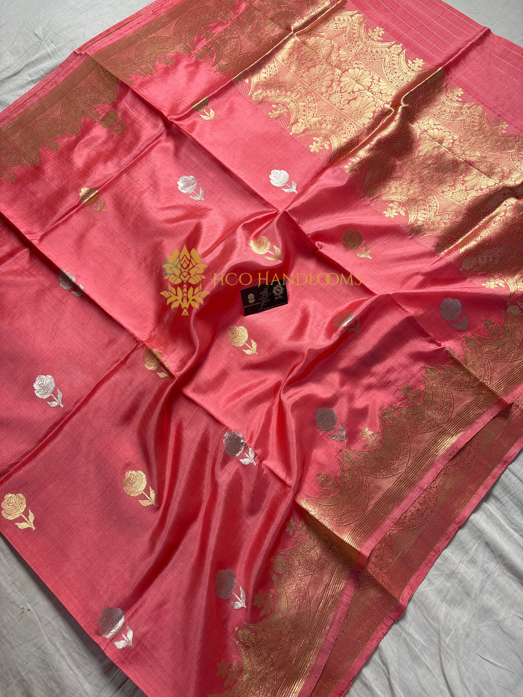 Onion Pink Pure Raw Mango Silk Handloom Banarasi Saree - All Over Kadhua Motifs