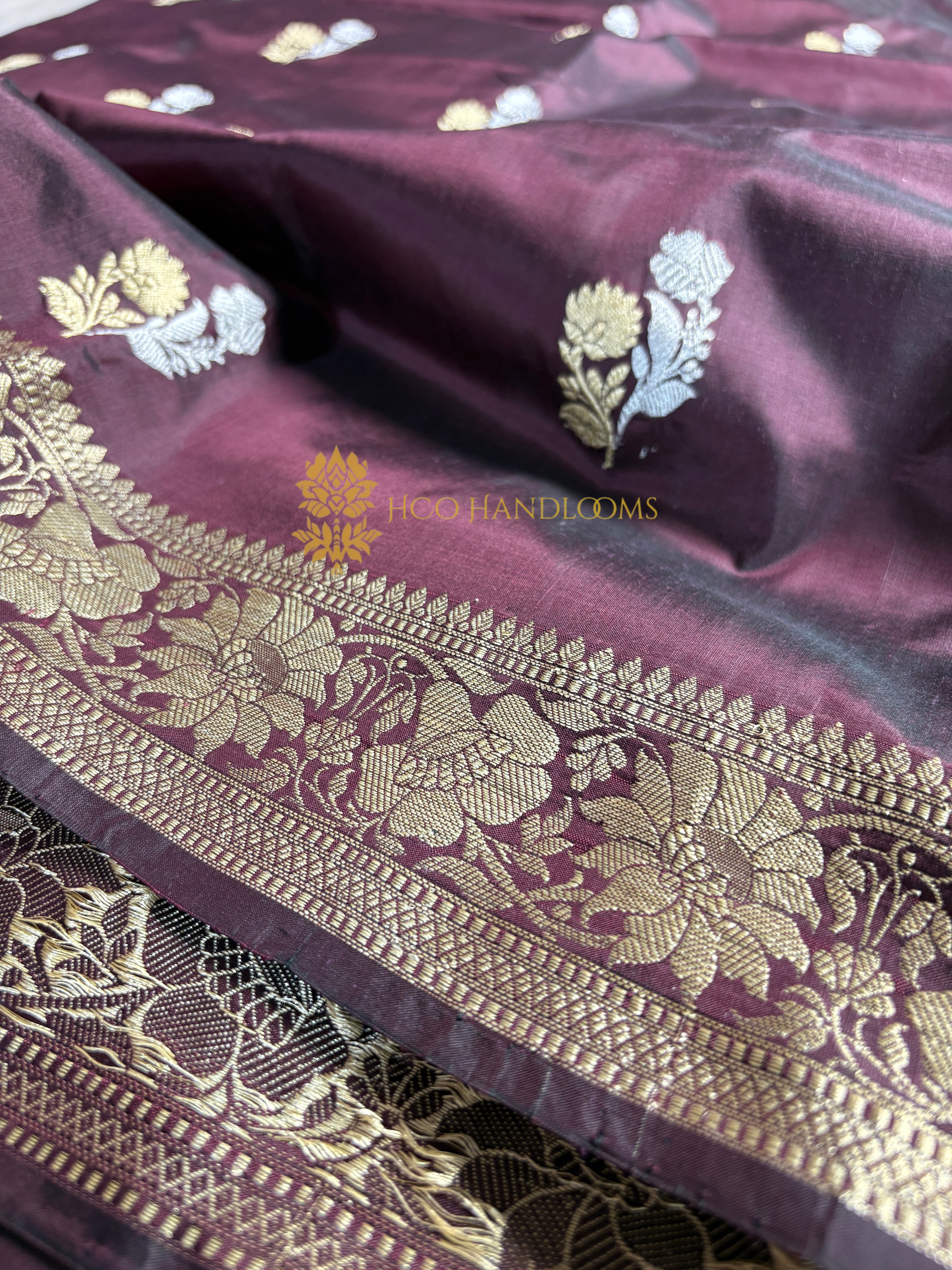 Wine Pure Katan Silk Handloom Banarasi Saree - All Over Kadhua Motifs