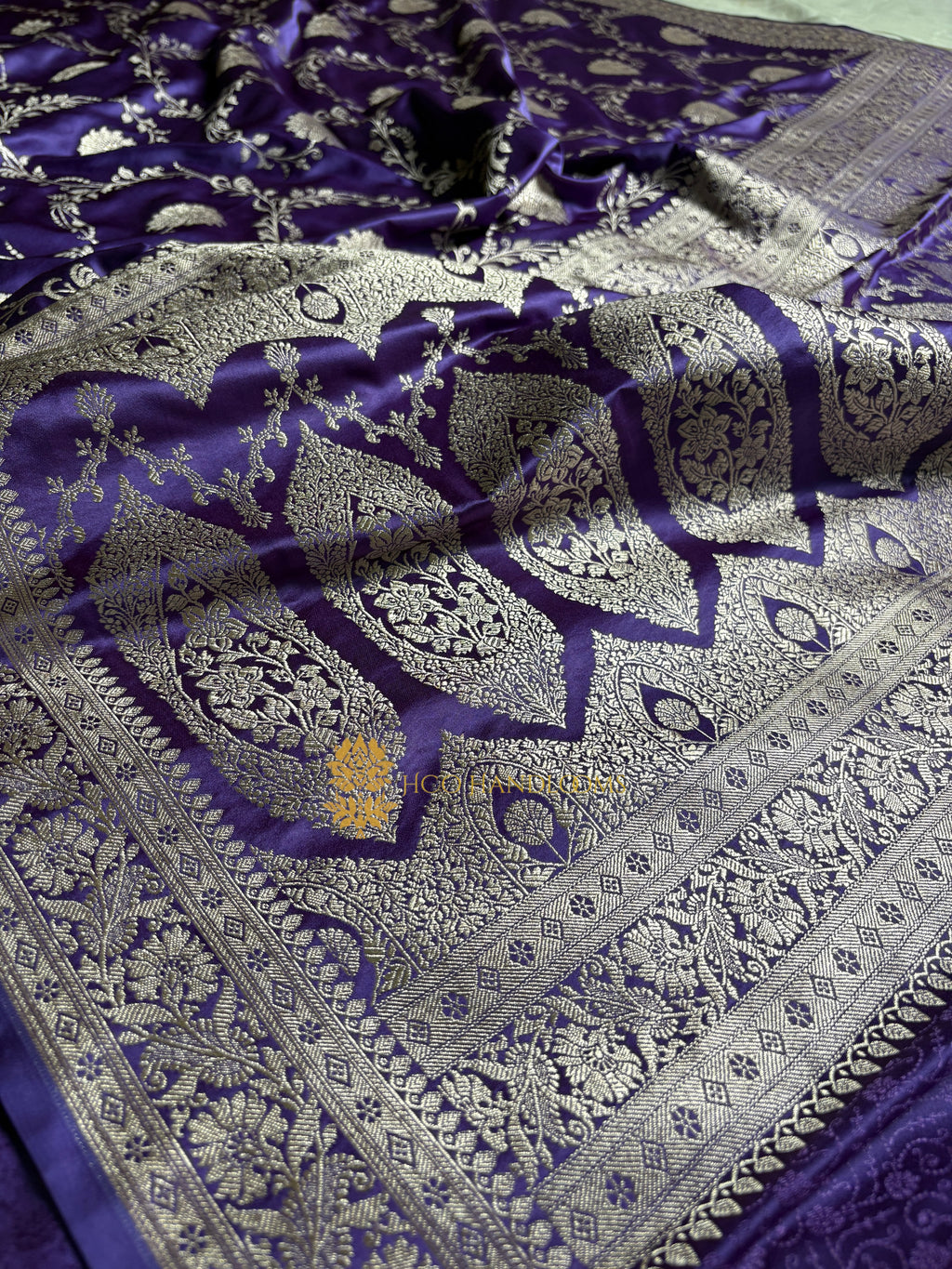 Purple Premium Mashru Katan Silk Floral Jangla Banarasi Saree