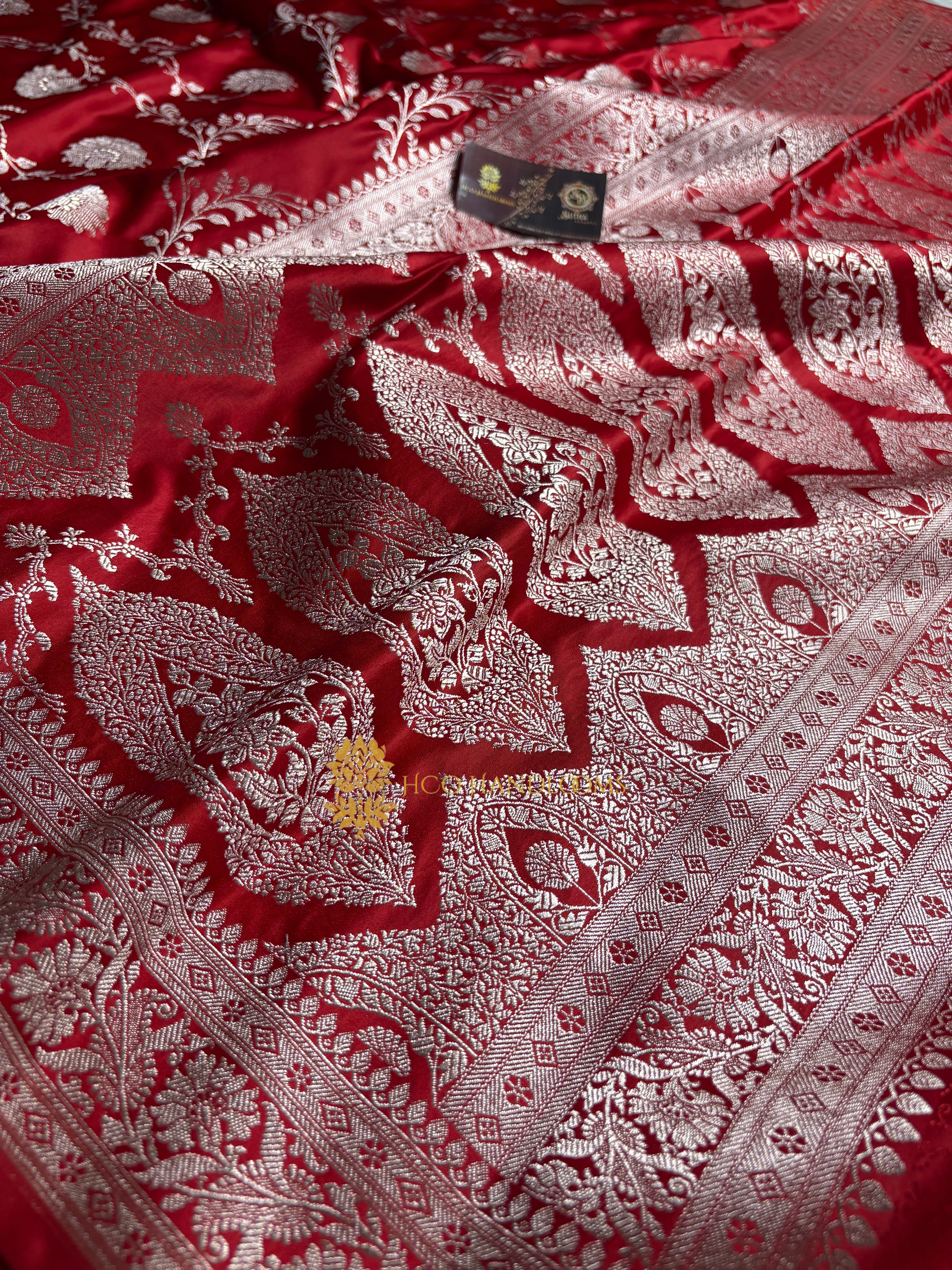 Red Premium Mashru Katan Silk Floral Jangla Banarasi Saree