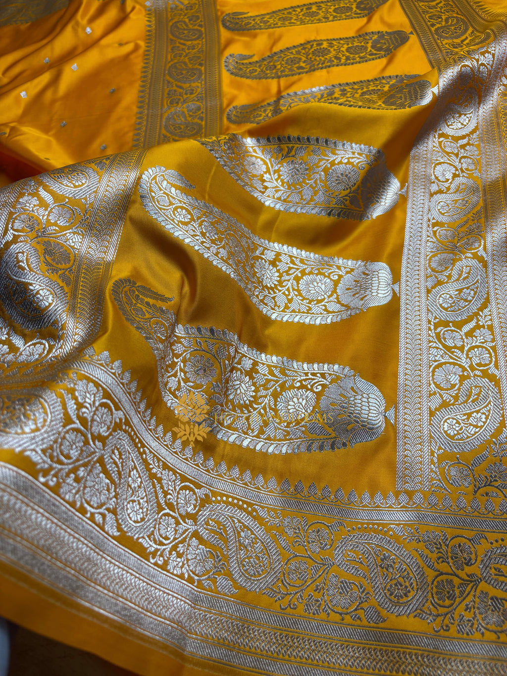 Yellow Premium Mashru Katan Silk Small Booti Banarasi Saree