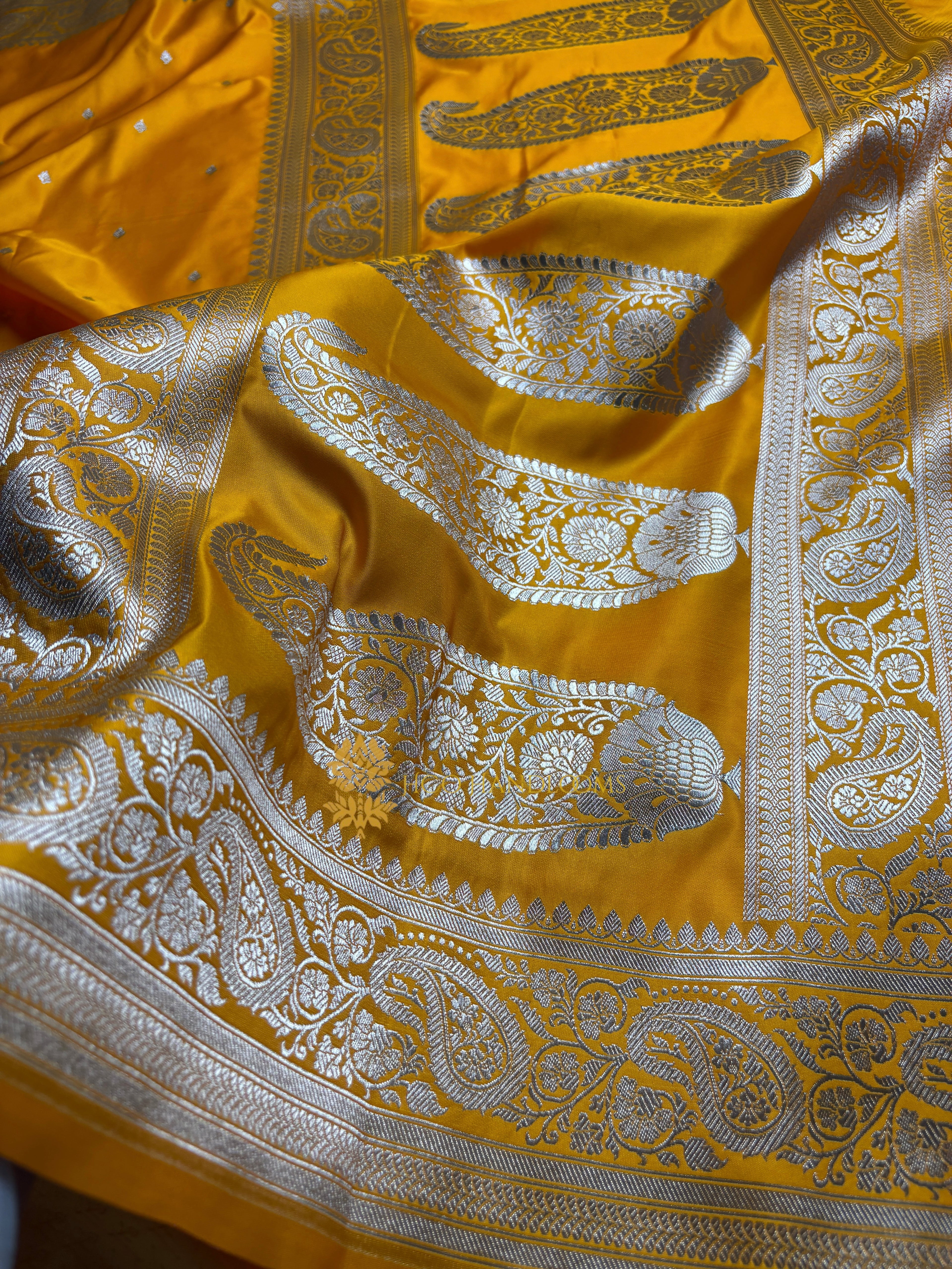 Yellow Premium Mashru Katan Silk Small Booti Banarasi Saree