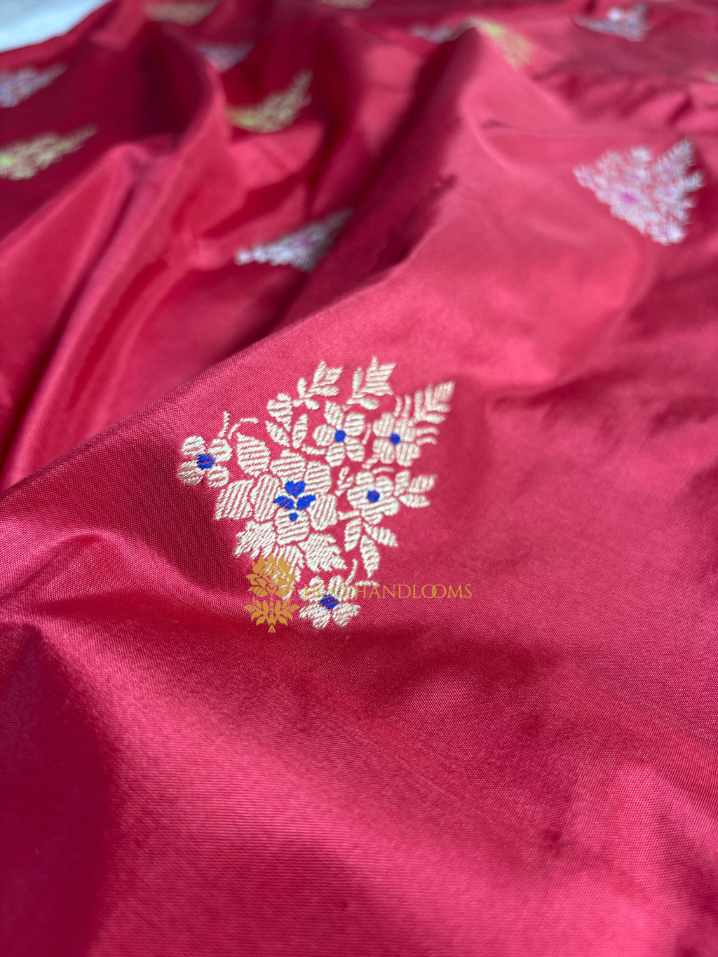 Pure Katan Silk Handloom Banarasi Saree - All Over Kadhua Meenakari Motifs