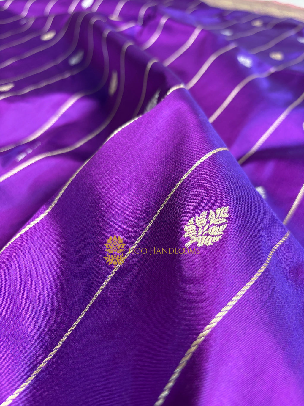 Pure Katan Silk Handloom Banarasi Saree - All Over Kadhua Motifs