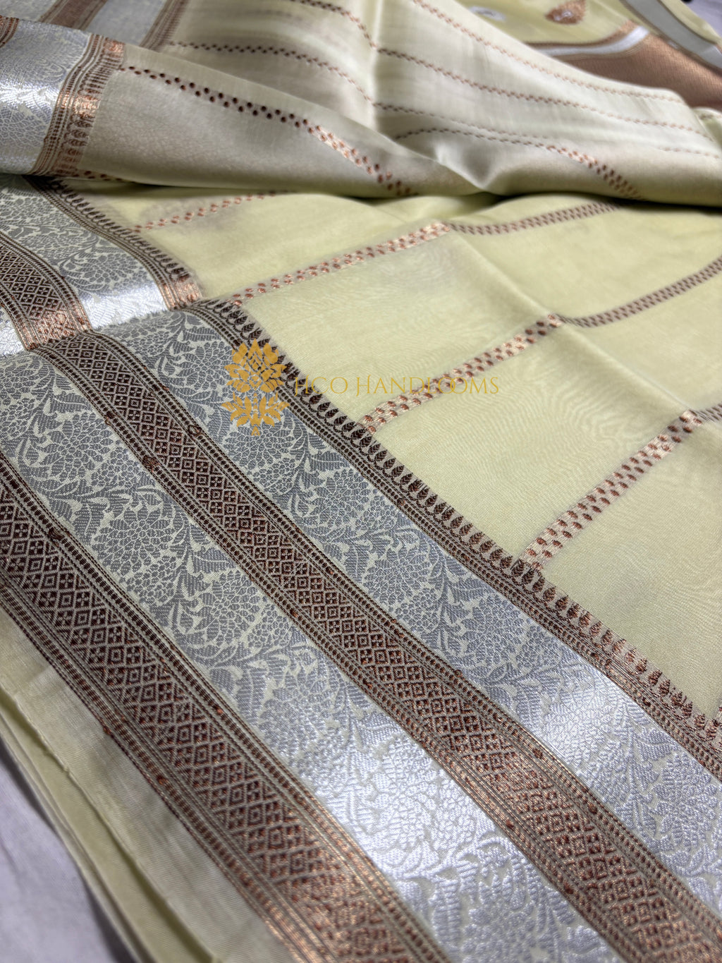 Light Pista Pure Kora Silk Handloom Banarasi Saree - All Over Kadhua Motifs