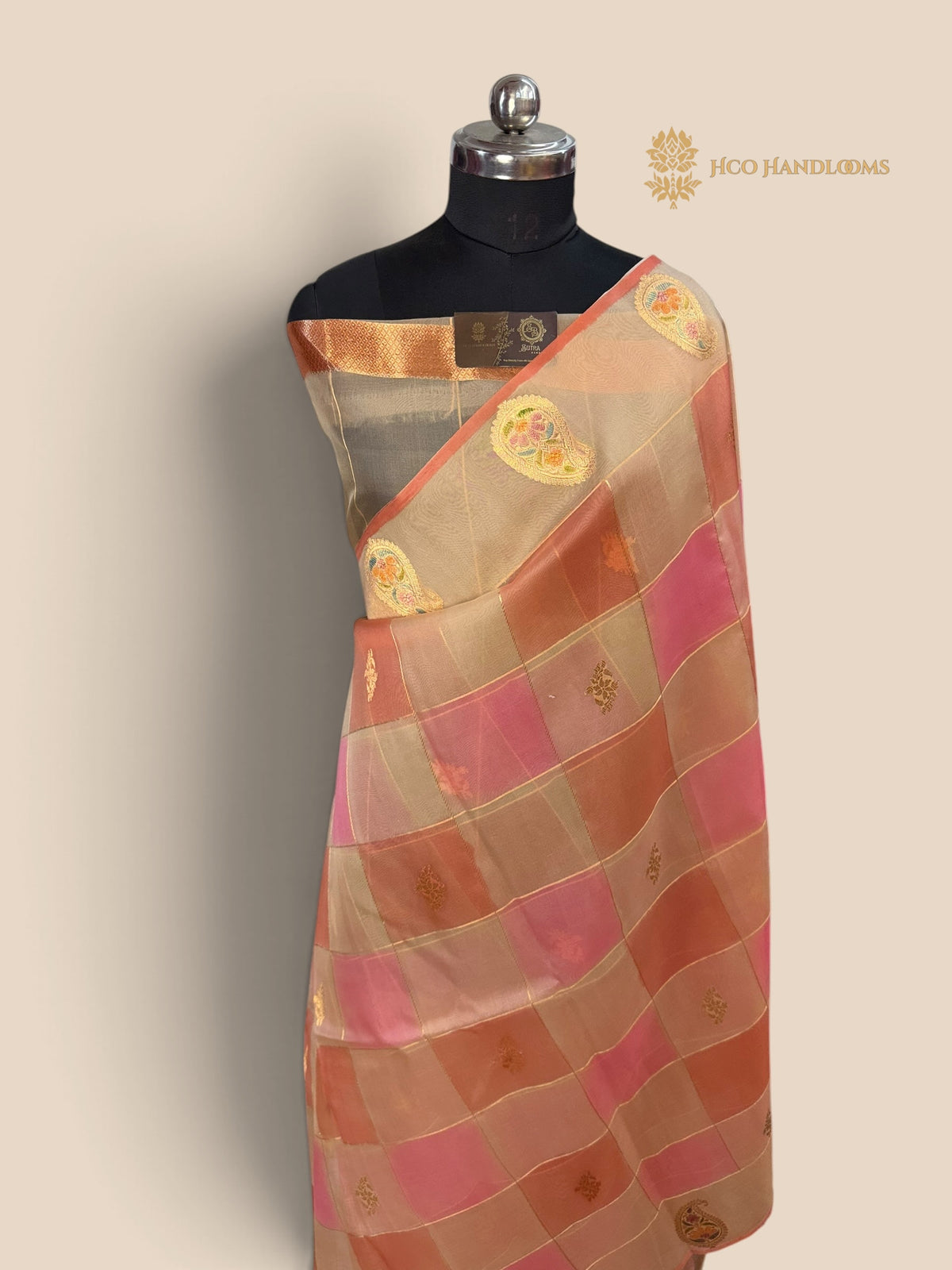 Ivory Rangkat Pure Kora Silk Handloom Banarasi Saree - All Over Kadhua Motifs