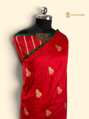 Red Pure Mango Katan Silk Handloom Bnarasi Saree - All Over Floral Motifs