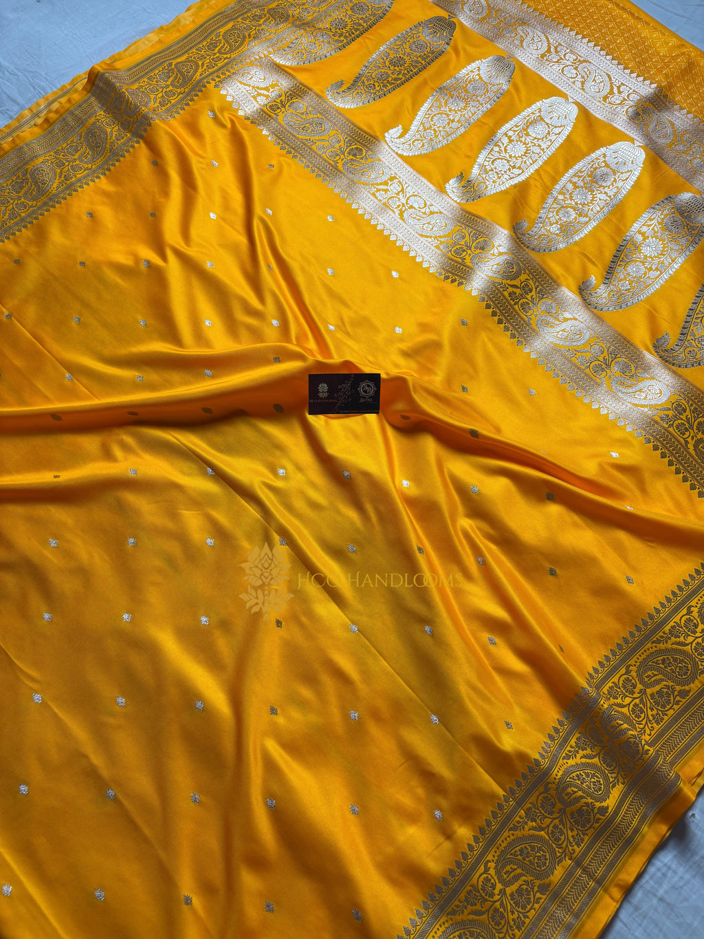 Yellow Premium Mashru Katan Silk Small Booti Banarasi Saree