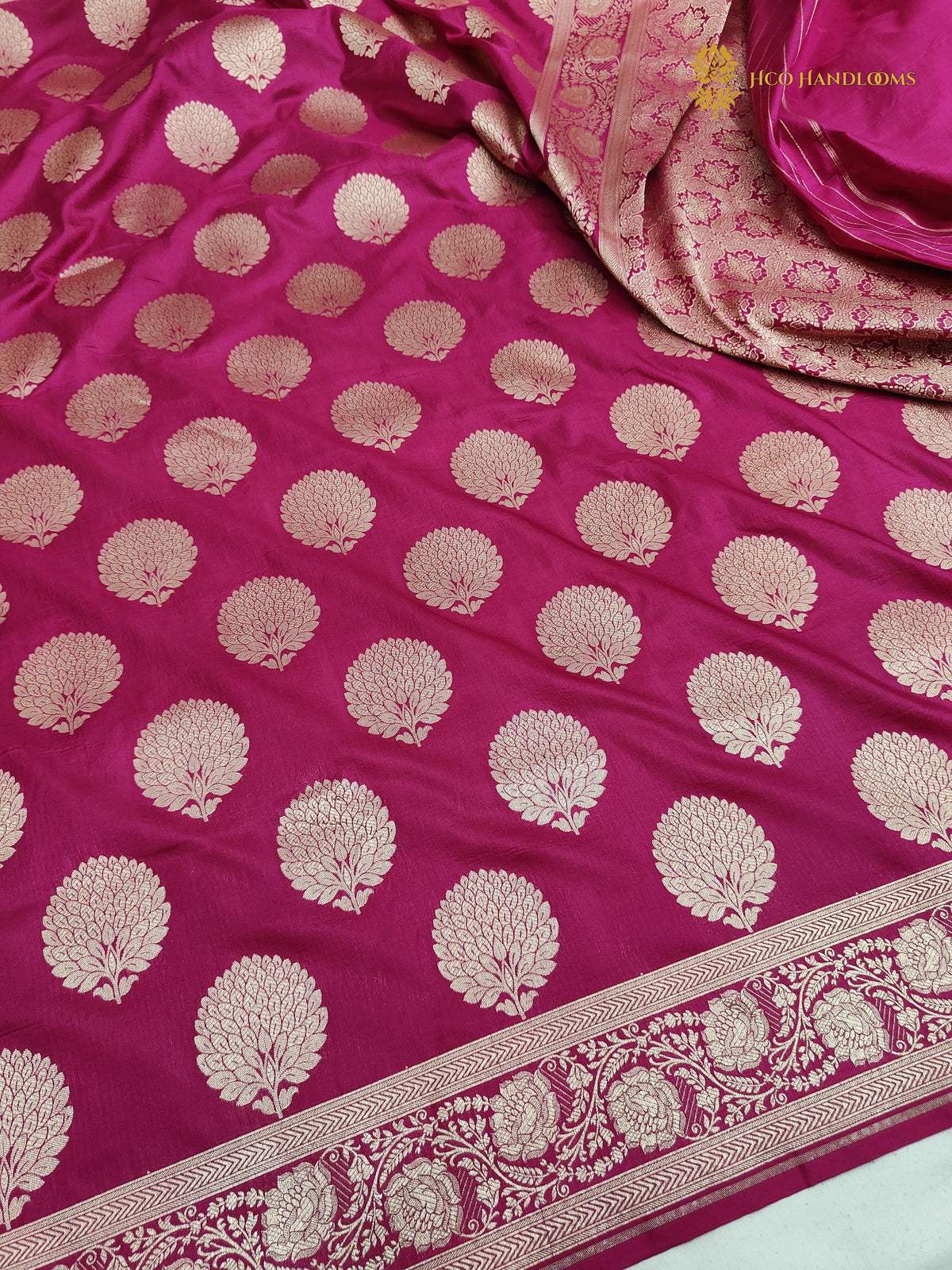 Regal Rani Pure Katan Silk Handloom Banarasi Saree - All Over Motifs