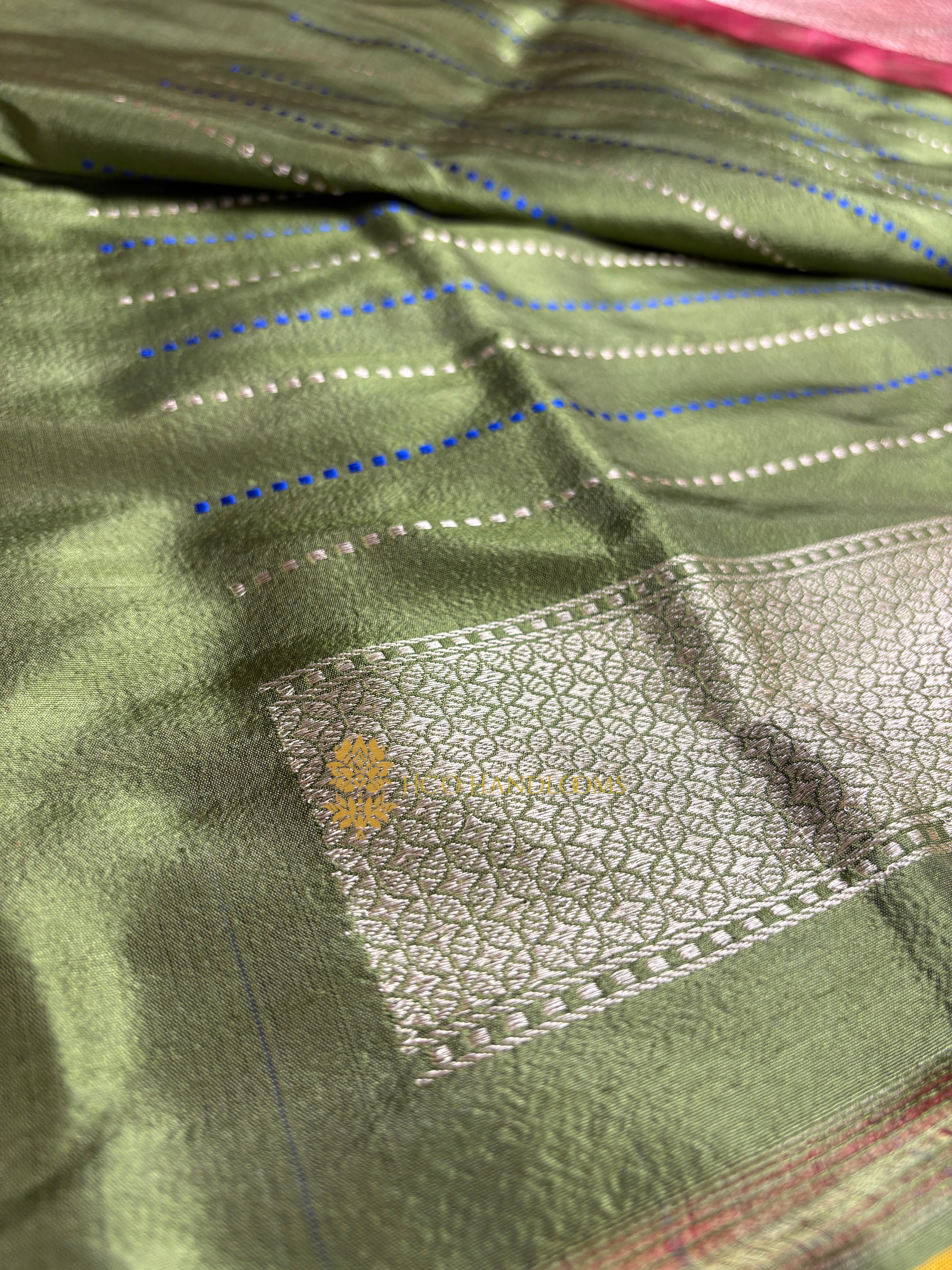 Pure Katan Silk Handloom Banarasi Saree - All Over Kadhua Meenakari Motifs