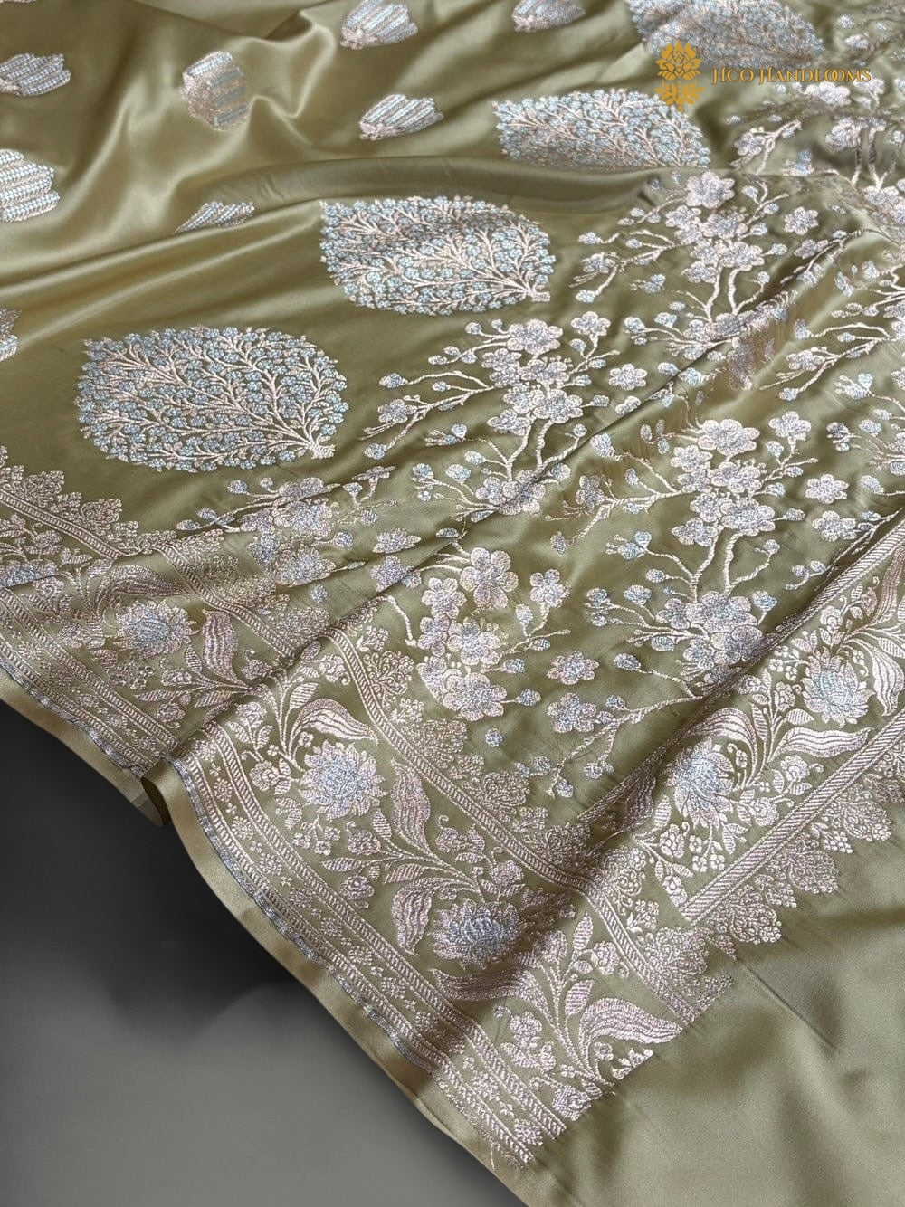 Premium Mashru Katan Silk Banarasi Saree - All Over Motifs