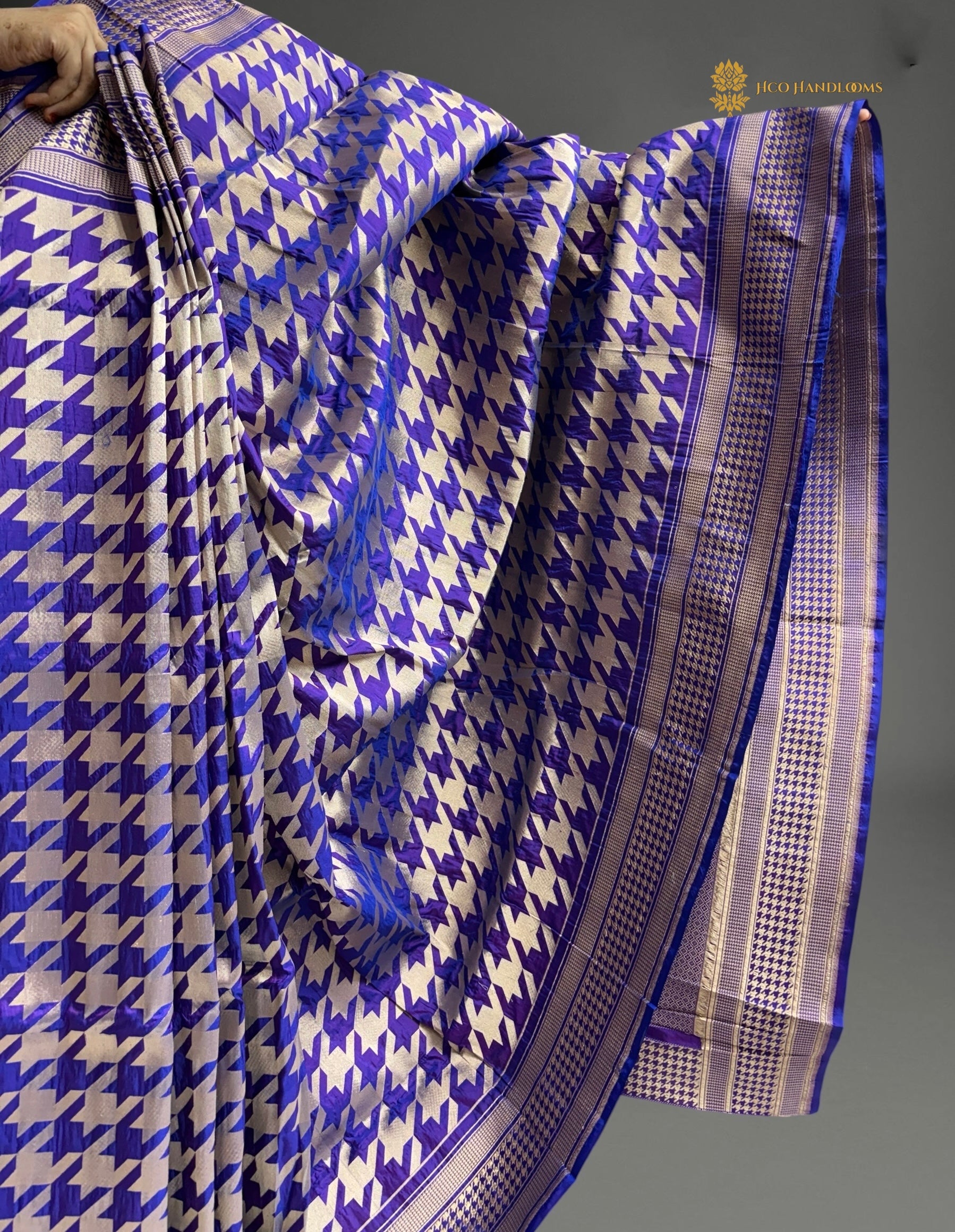 Regal Pure Katan Silk Banarasi Saree - Handwoven Tanchui Brocade