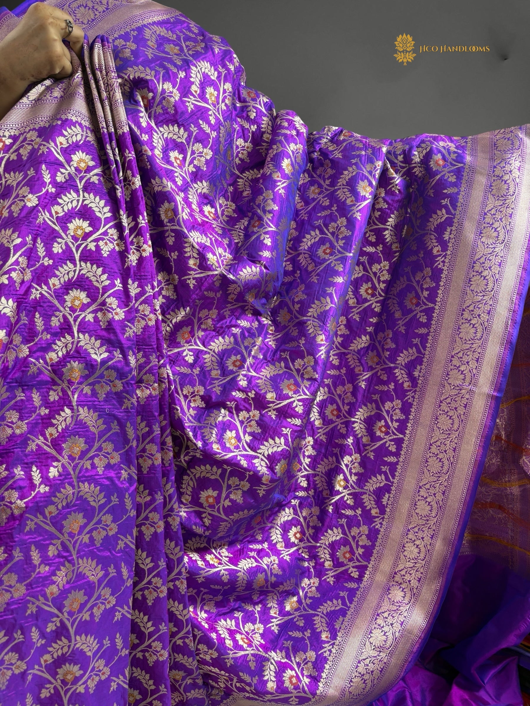 Regal Pure Katan Silk Handloom Banarasi Saree - All Over Jaal Work With Meenakari