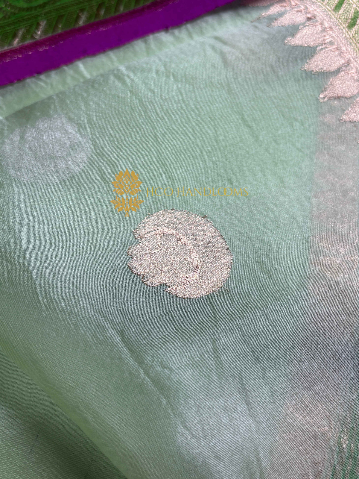 Pista Pure Kora Silk Handloom Banarasi Saree - All Over Kadhua Motifs