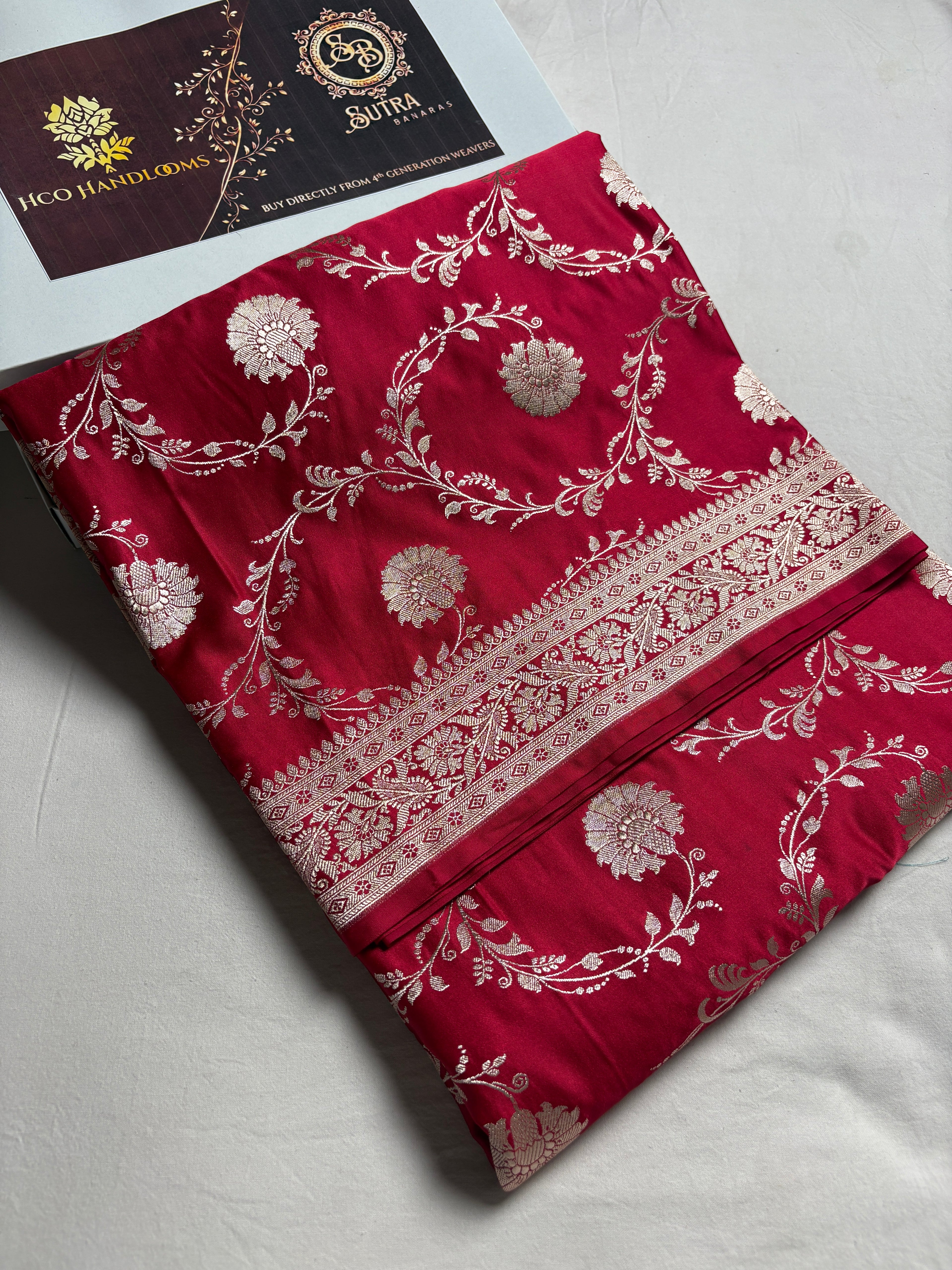 Cherry Premium Mashru Katan Silk Floral Jangla Banarasi Saree