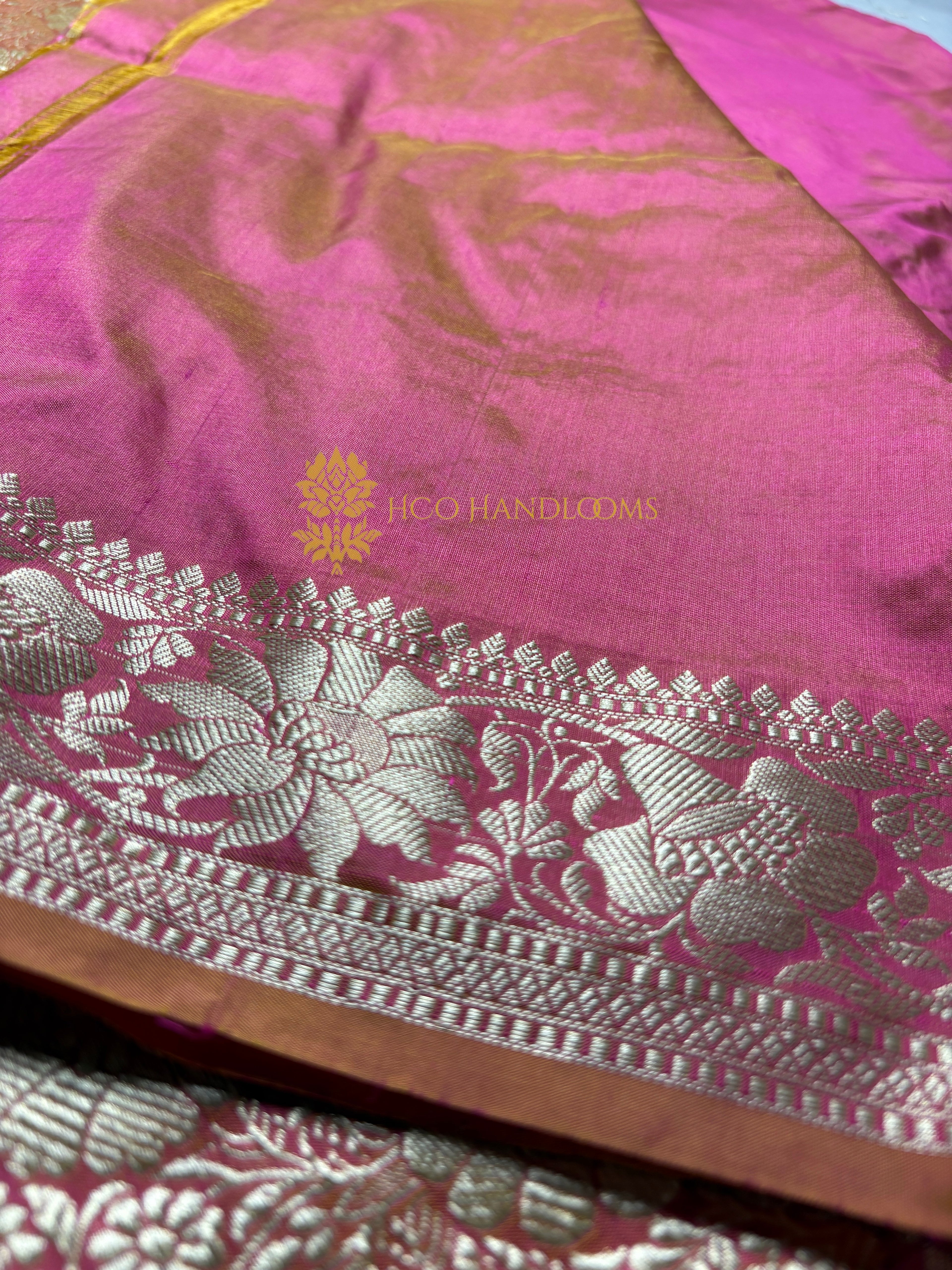 Dual Shade Pink Pure Katan Silk Handloom Banarasi Saree - All Over Kadhua Motifs