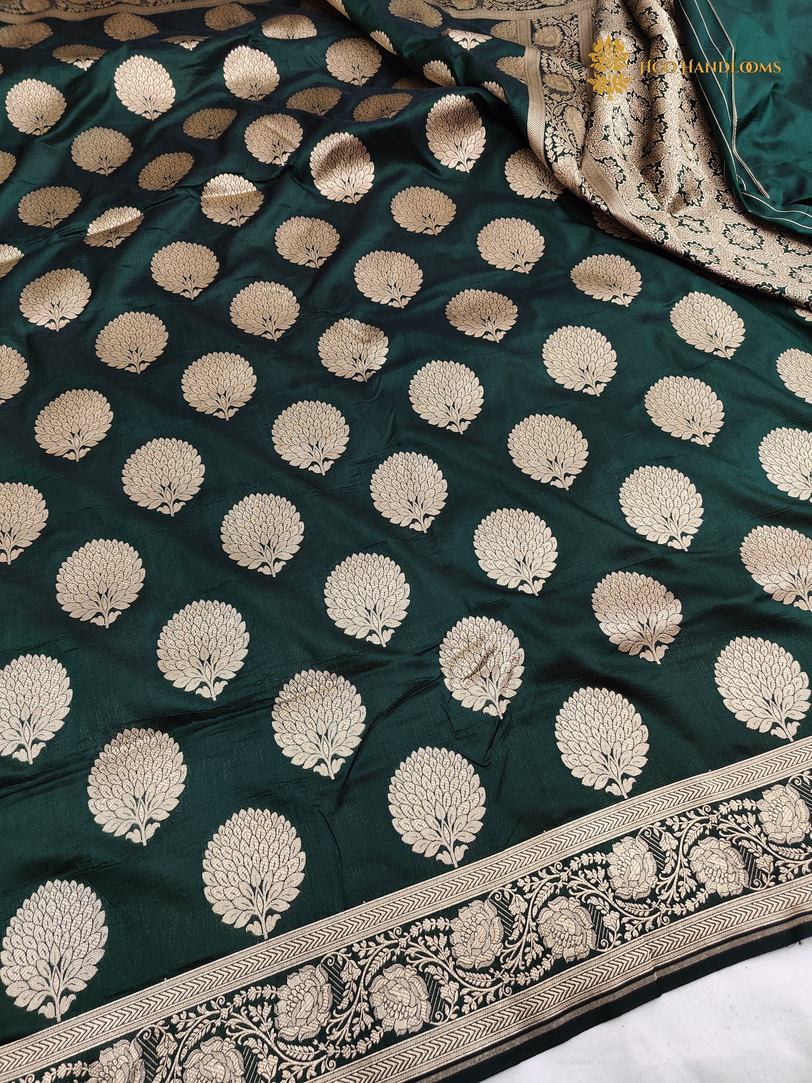 Bottle Green Pure Katan Silk Handloom Banarasi Saree - All Over Motifs