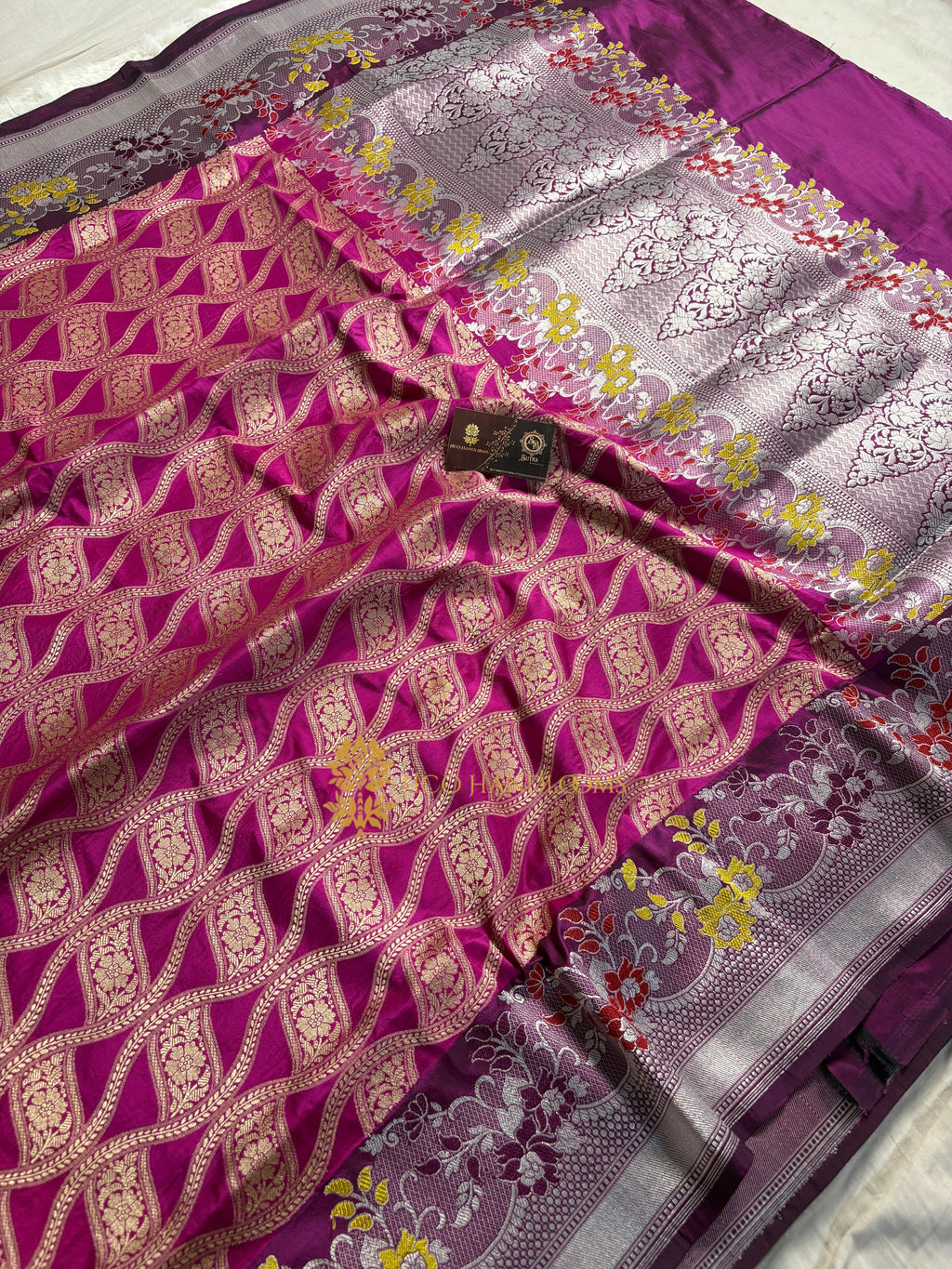 Pure Katan Silk Handloom Banarasi Saree - All Over Jangla