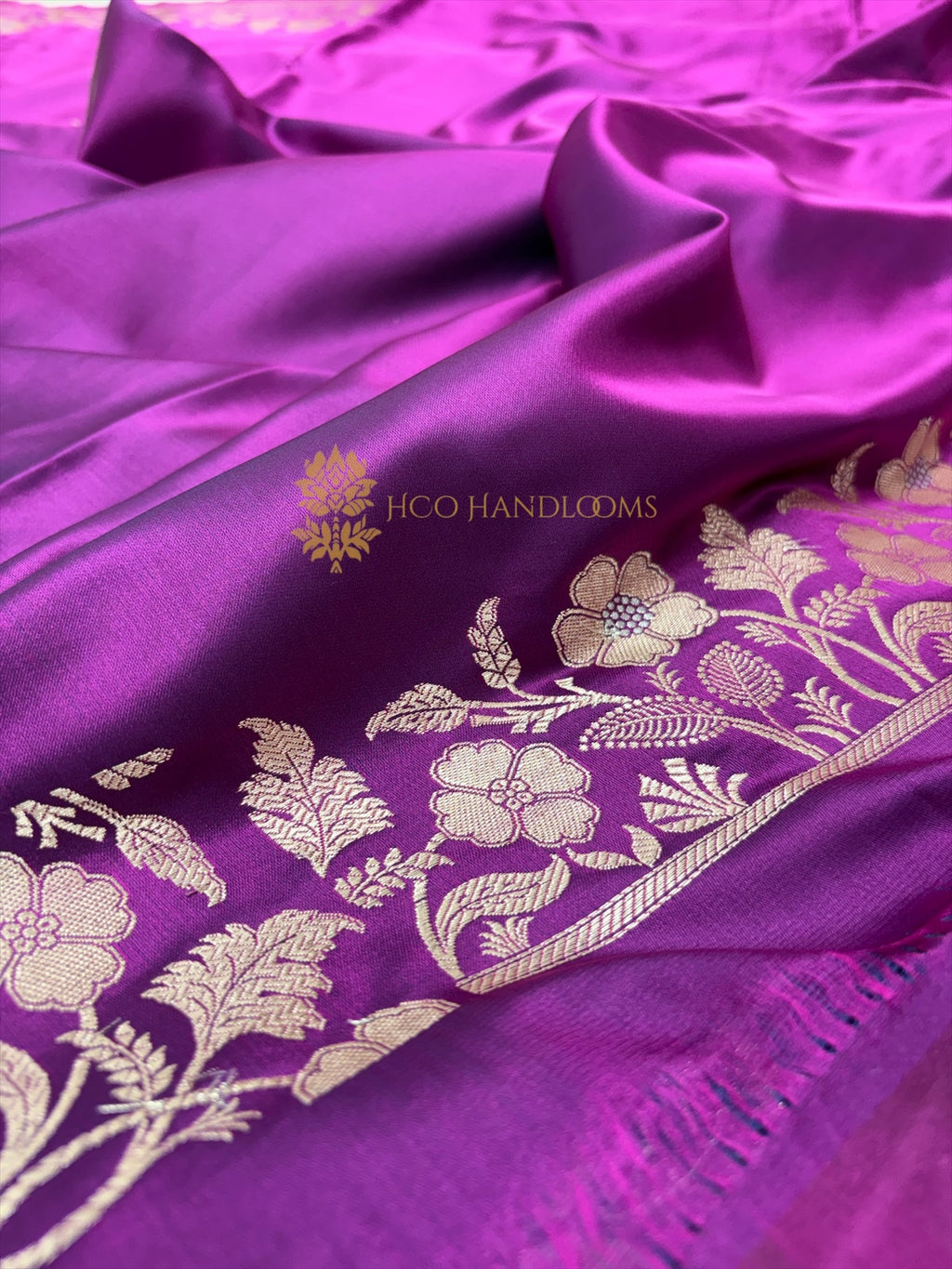 Premium Mashru Katan Silk Floral Motifs Banarasi Saree