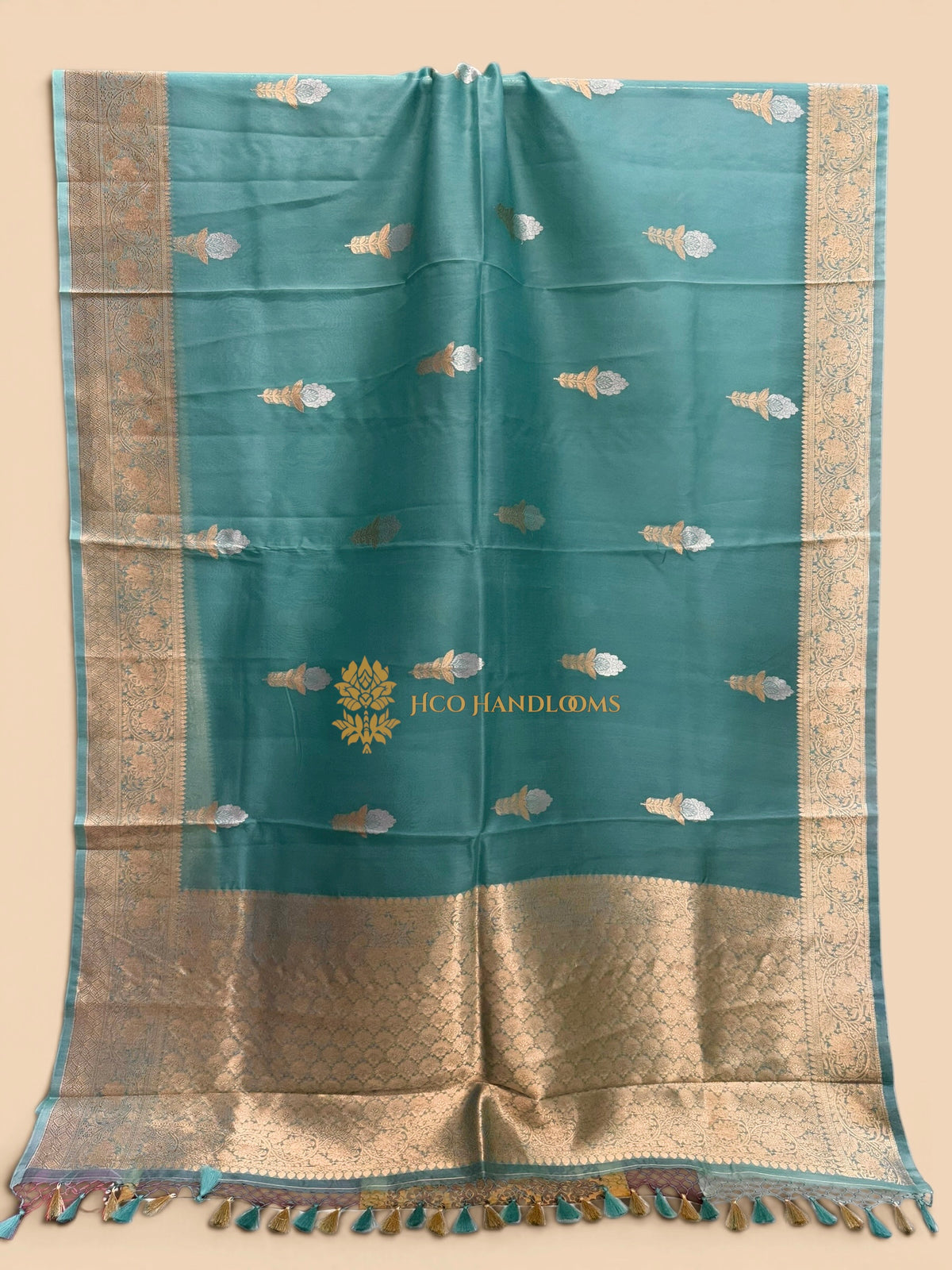 Pure Kora Silk Handloom Banarasi Saree - Meenakari Kadhua Motifs