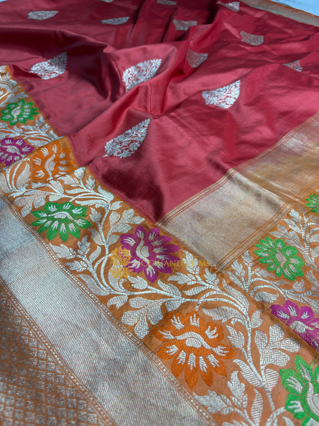 Pure Katan Silk Handloom Banarasi Saree - All Over Kadhua Meenakari Motifs