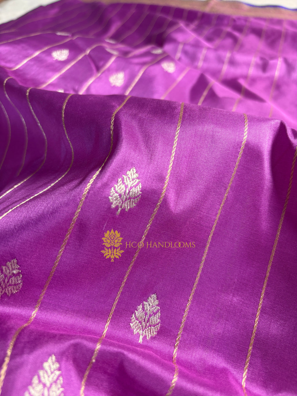 Pure Katan Silk Handloom Banarasi Saree - All Over Kadhua Motifs