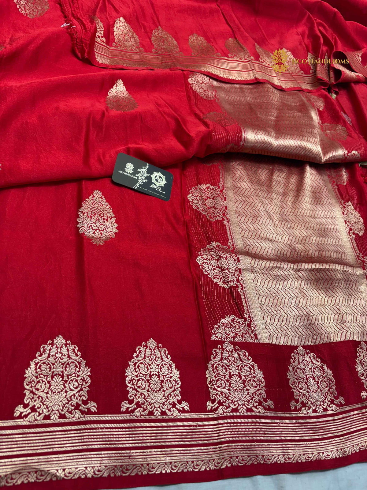 Red Pure Mango Katan Silk Handloom Banarasi Saree - All Over Motifs