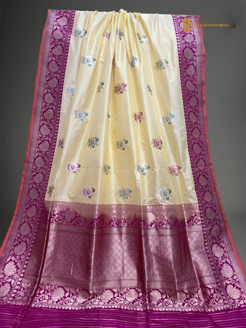 Contrast Pure Katan Silk Handloom Banarasi saree - All Over Kadhua Meenakari Motifs