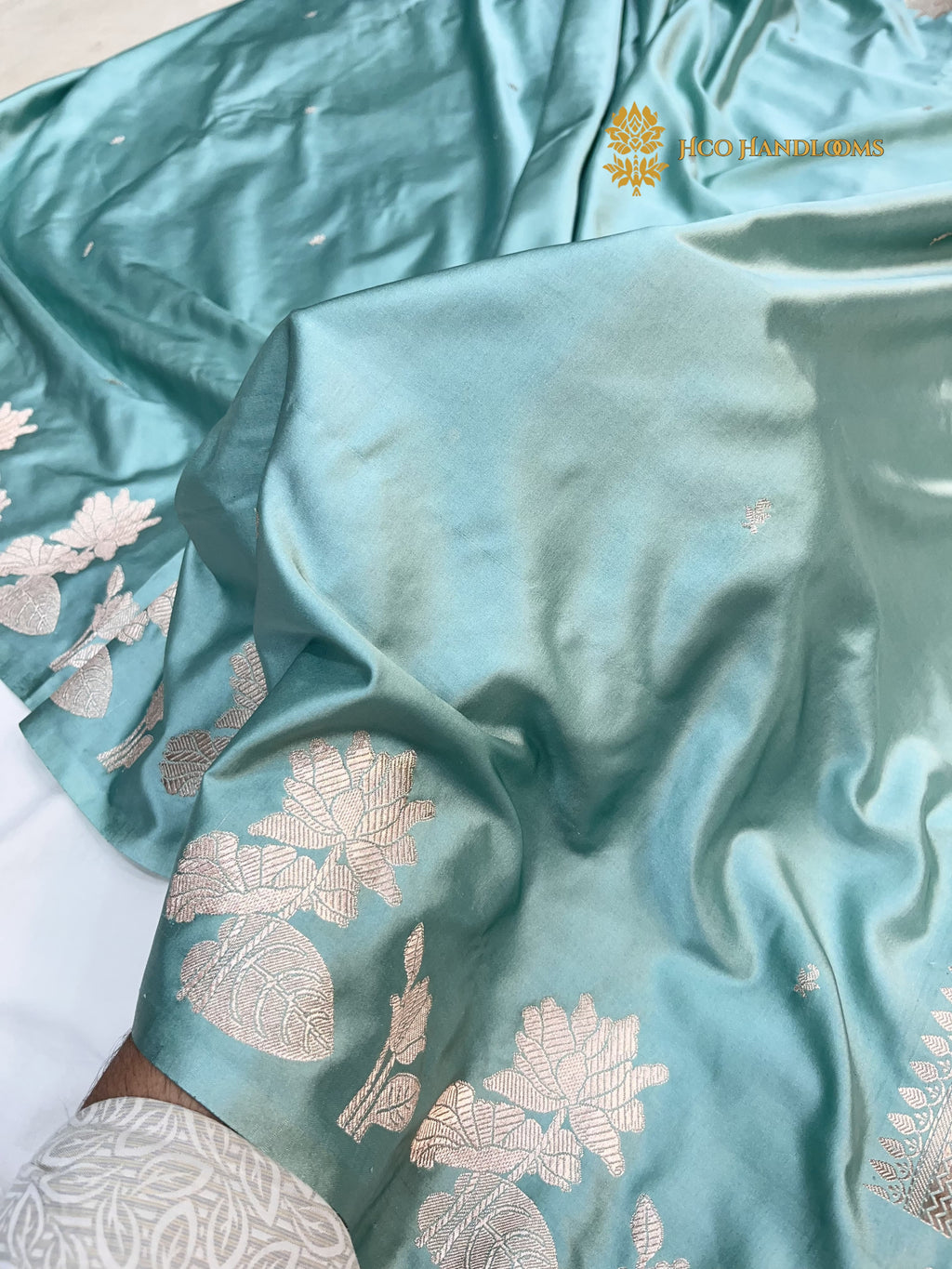 Light Blue Premium Mashru Katan Silk Banarasi Saree - All Over Smnall Motifs