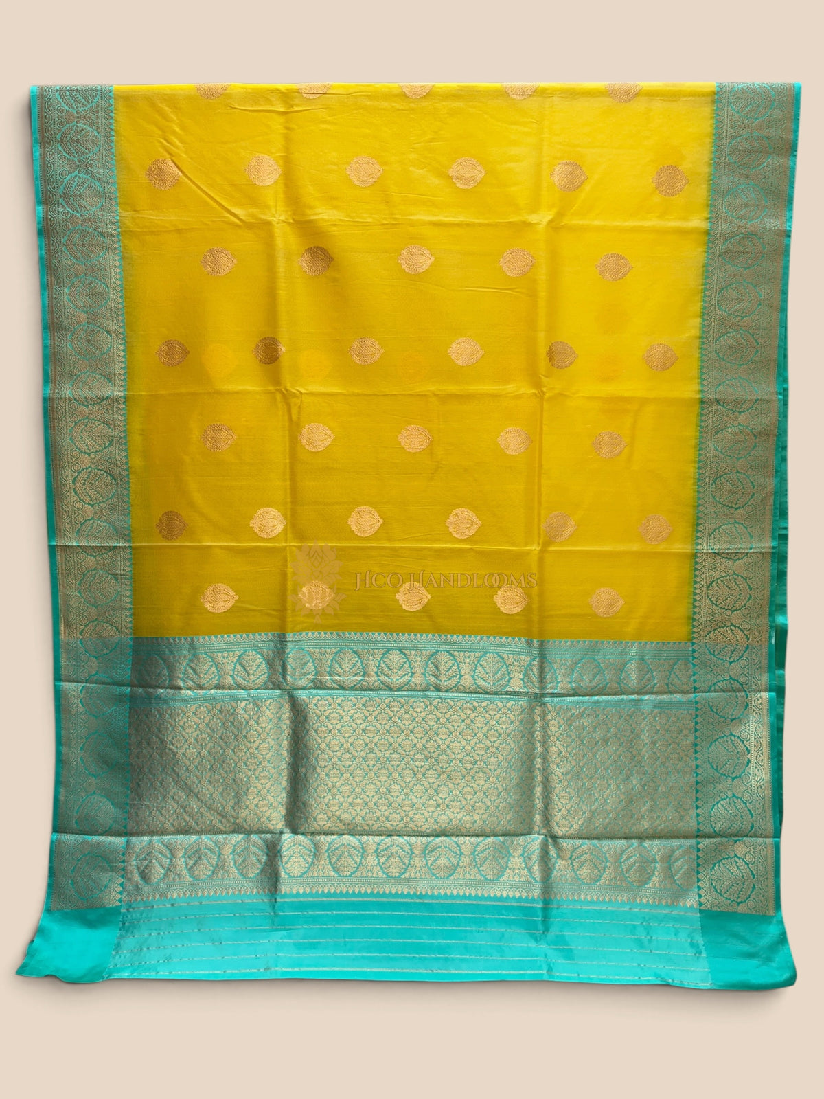 Contrast Pure Kora Silk Handloom Banarasi Saree - Kadhua Motifs