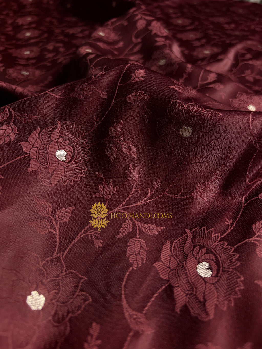 Premium Mashru Katan Silk Banarasi Saree With Tanchui Brocade Floral Motifs