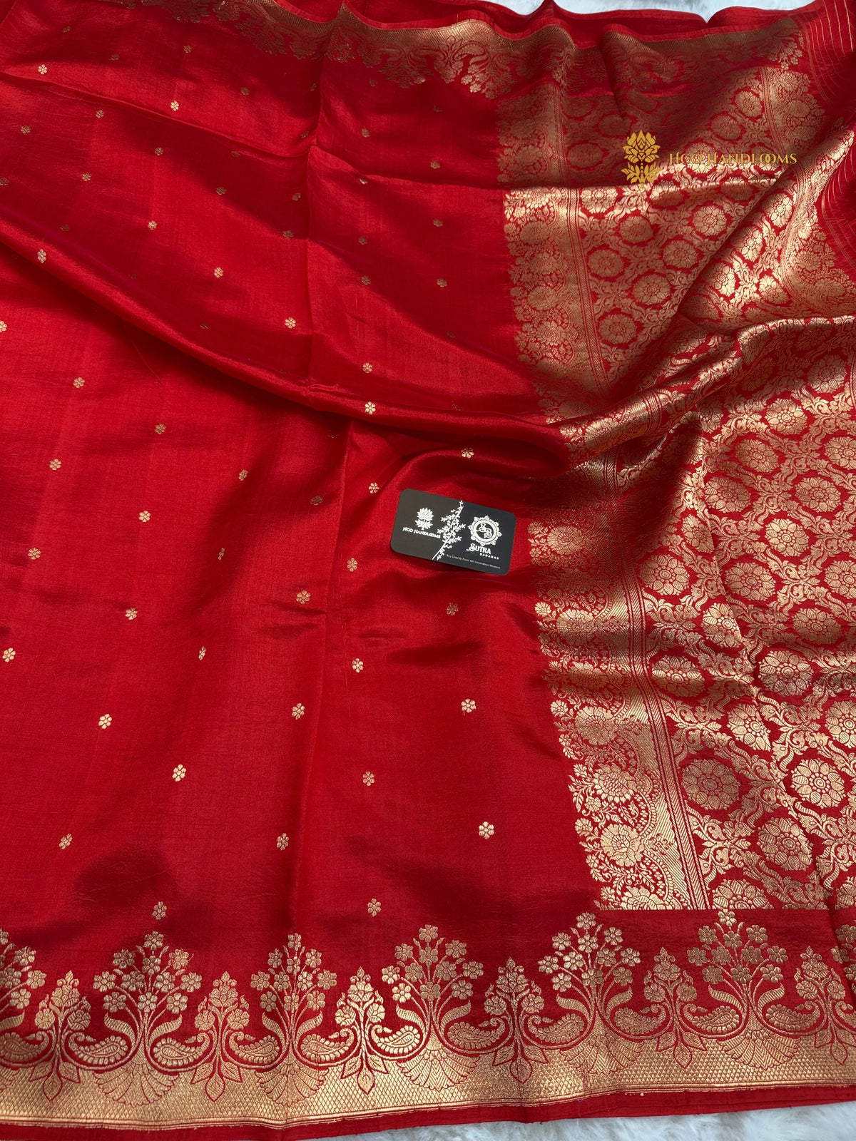 Red Pure Raw Mango Katan Silk Handloom Banarasi Saree - Kadhua Motifs