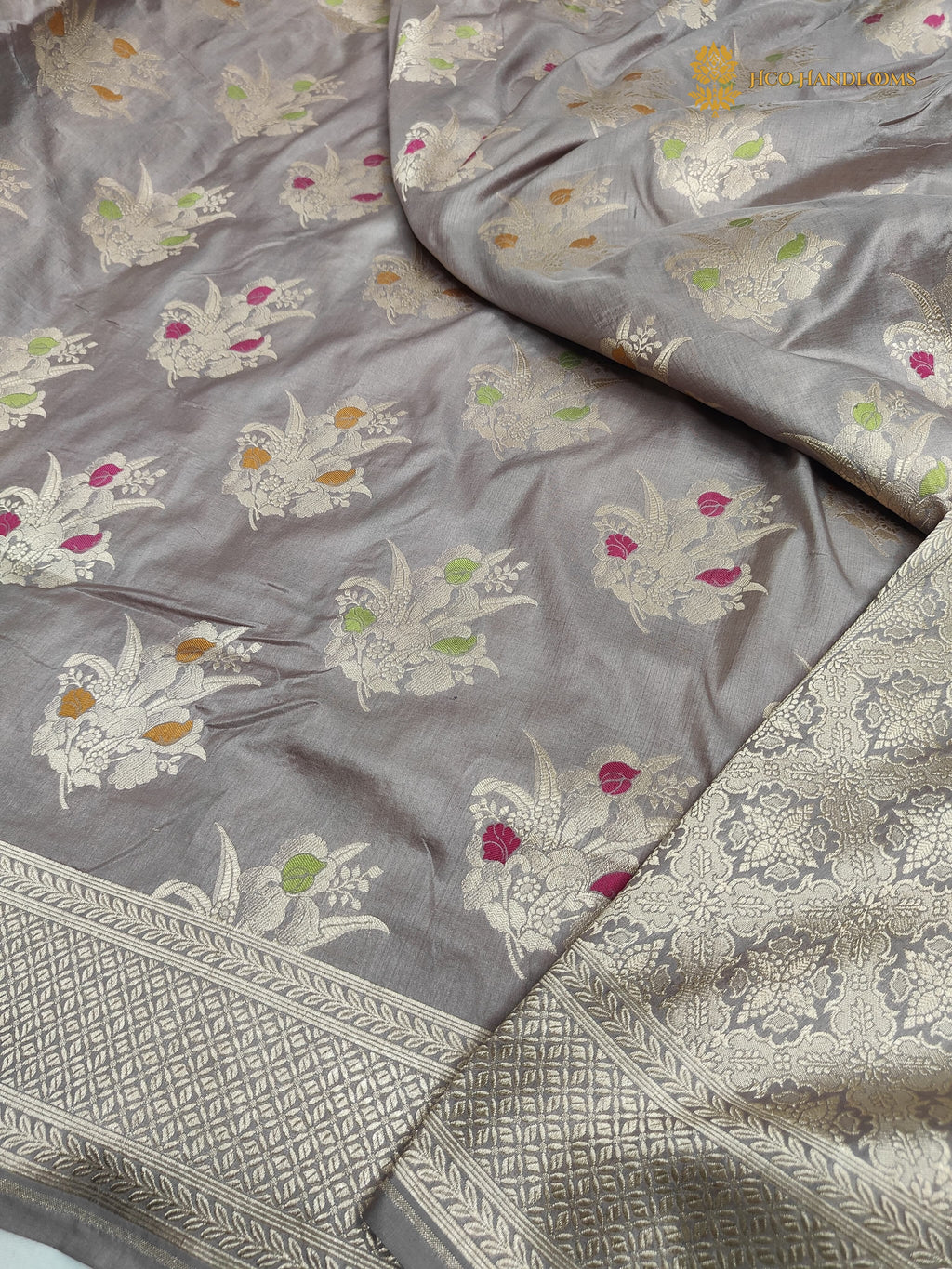 Light Lavender Pure Katan Silk Handloom Banarasi Saree - All Over Meenakari Motifs