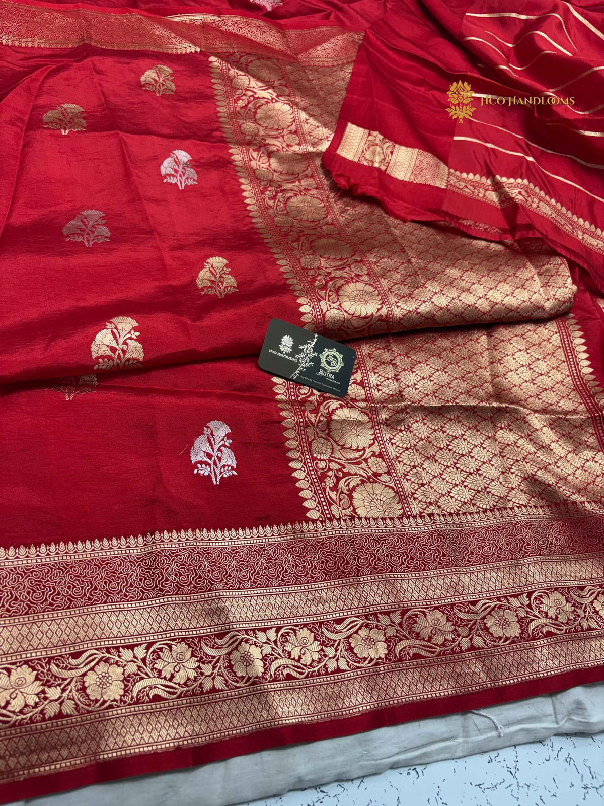 Red Pure Mango Katan Silk Handloom Banarasi Saree - All Over Motifs
