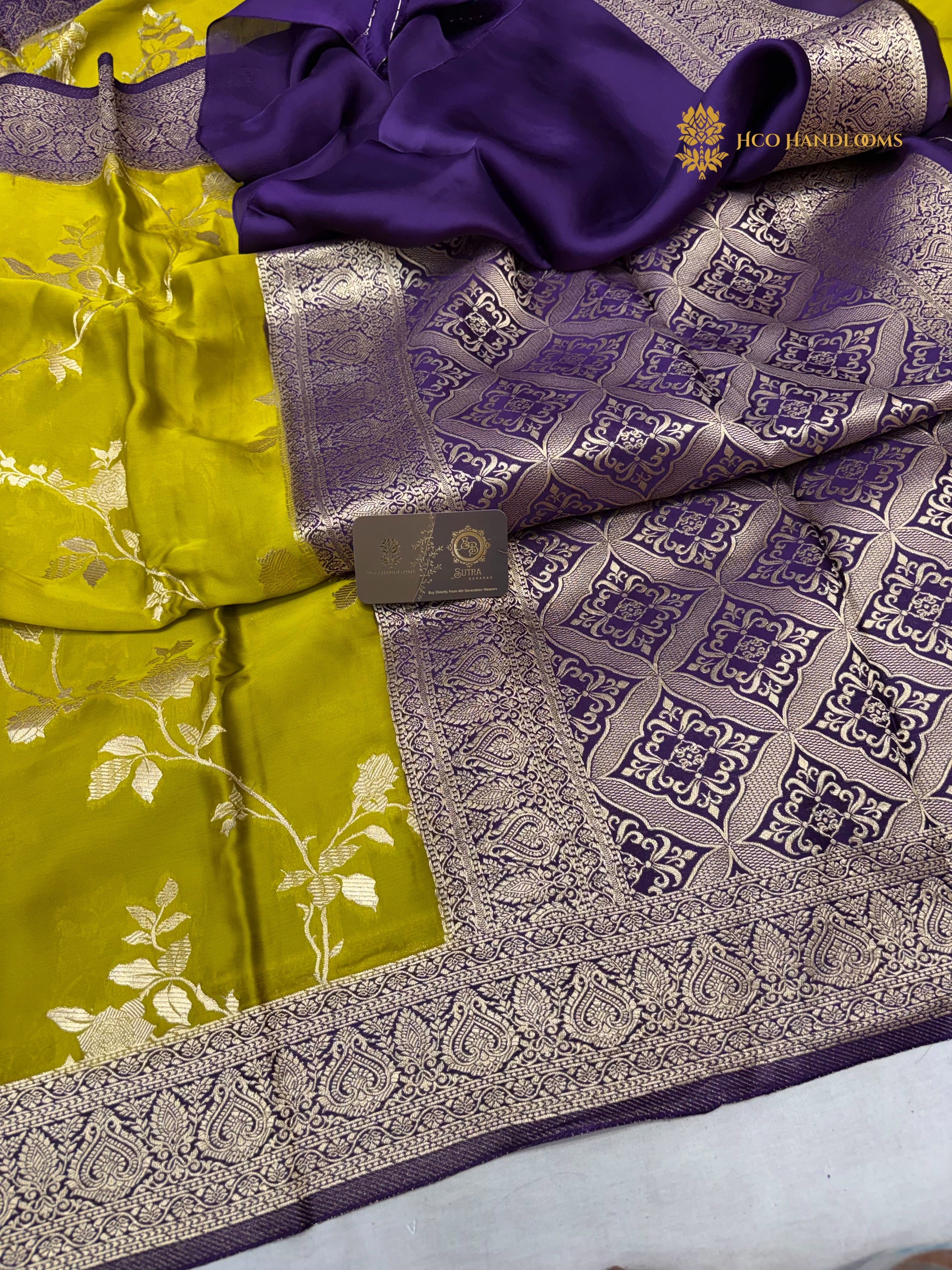Premium Mashru Crepe Silk Banarasi Saree - All Over Floral Jaal