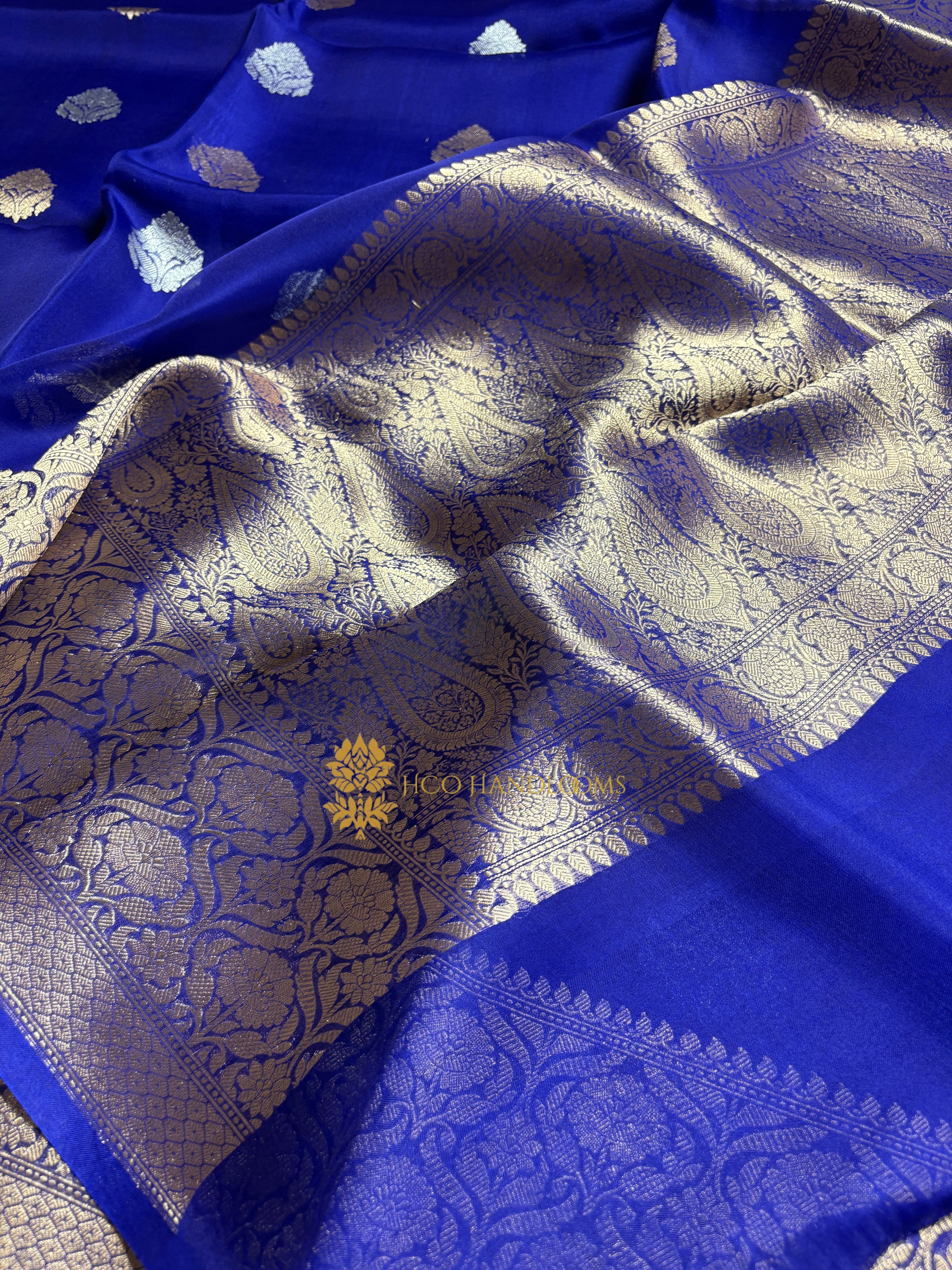 Pure Mango Katan Silk Handloom Banarasi Saree - All Over Kadhua Motifs