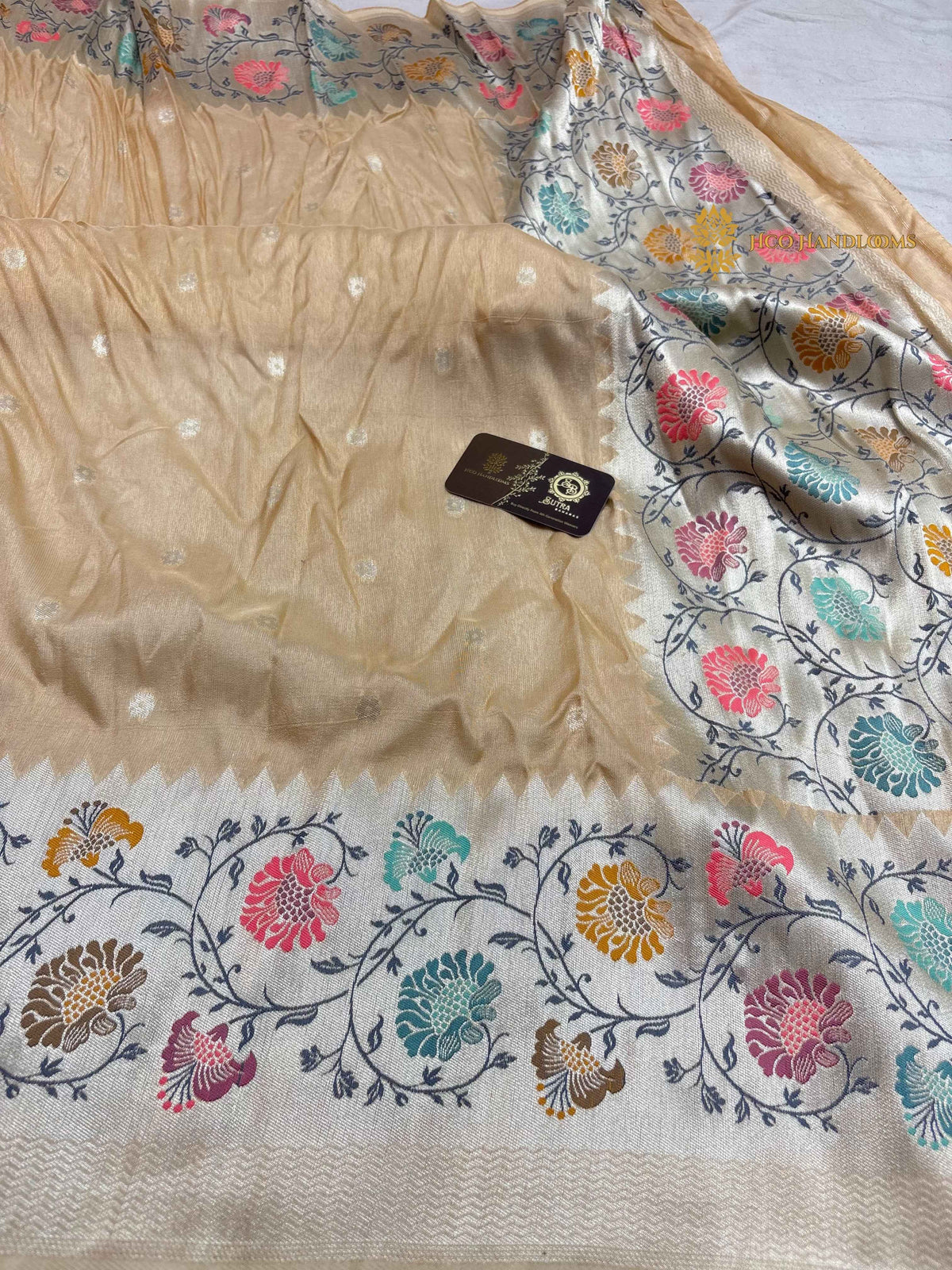 Ivory Matka Tussar Silk Banarasi Saree - All Over Motifs & Paithani