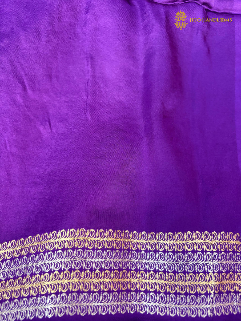 Premium Mashru Crepe Satin Silk Banarasi Saree - All Over Leafs Motifs