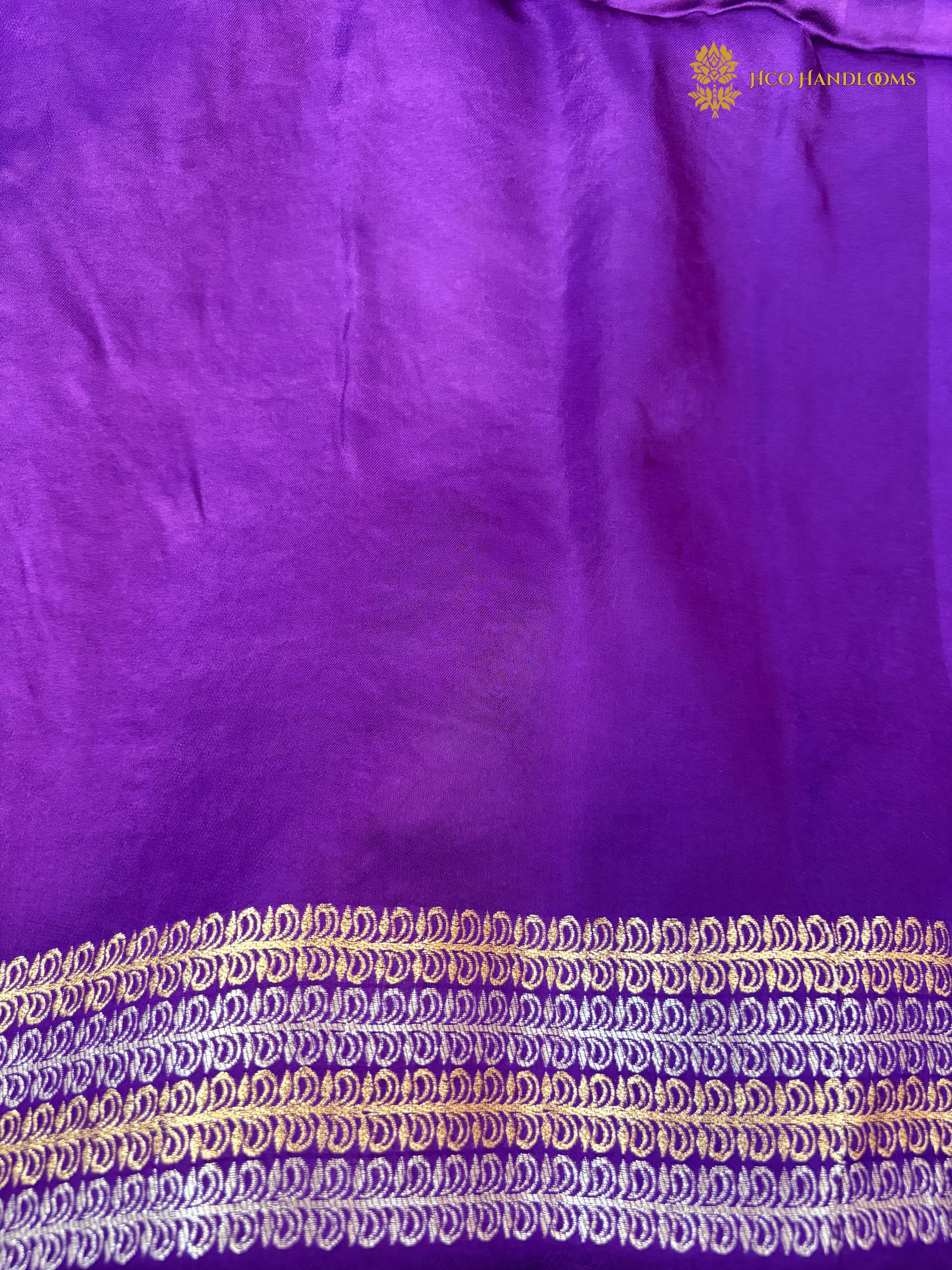 Premium Mashru Crepe Satin Silk Banarasi Saree - All Over Leafs Motifs