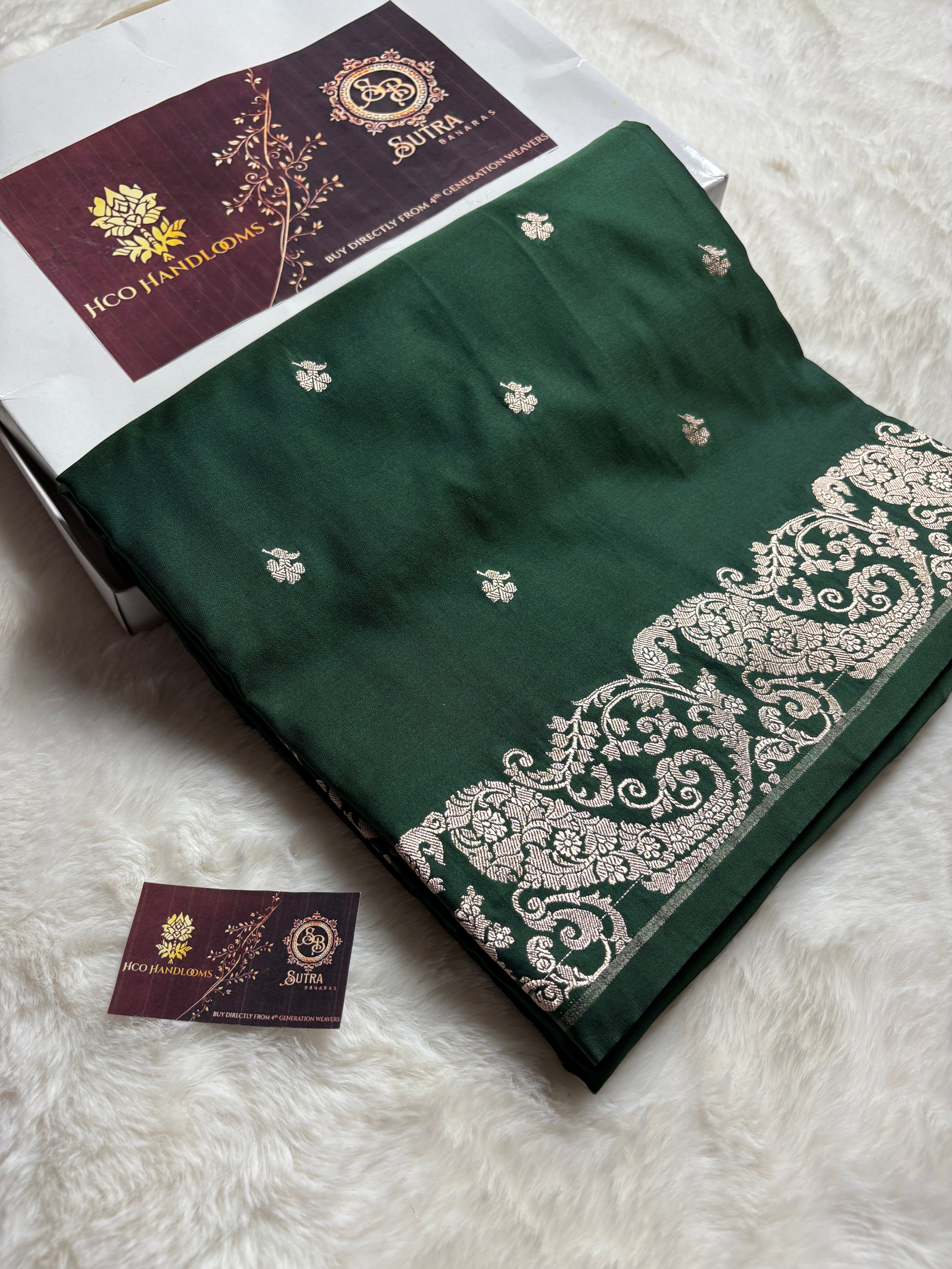 Premium Mashru Katan Silk Banarasi Saree With Floral Motifs
