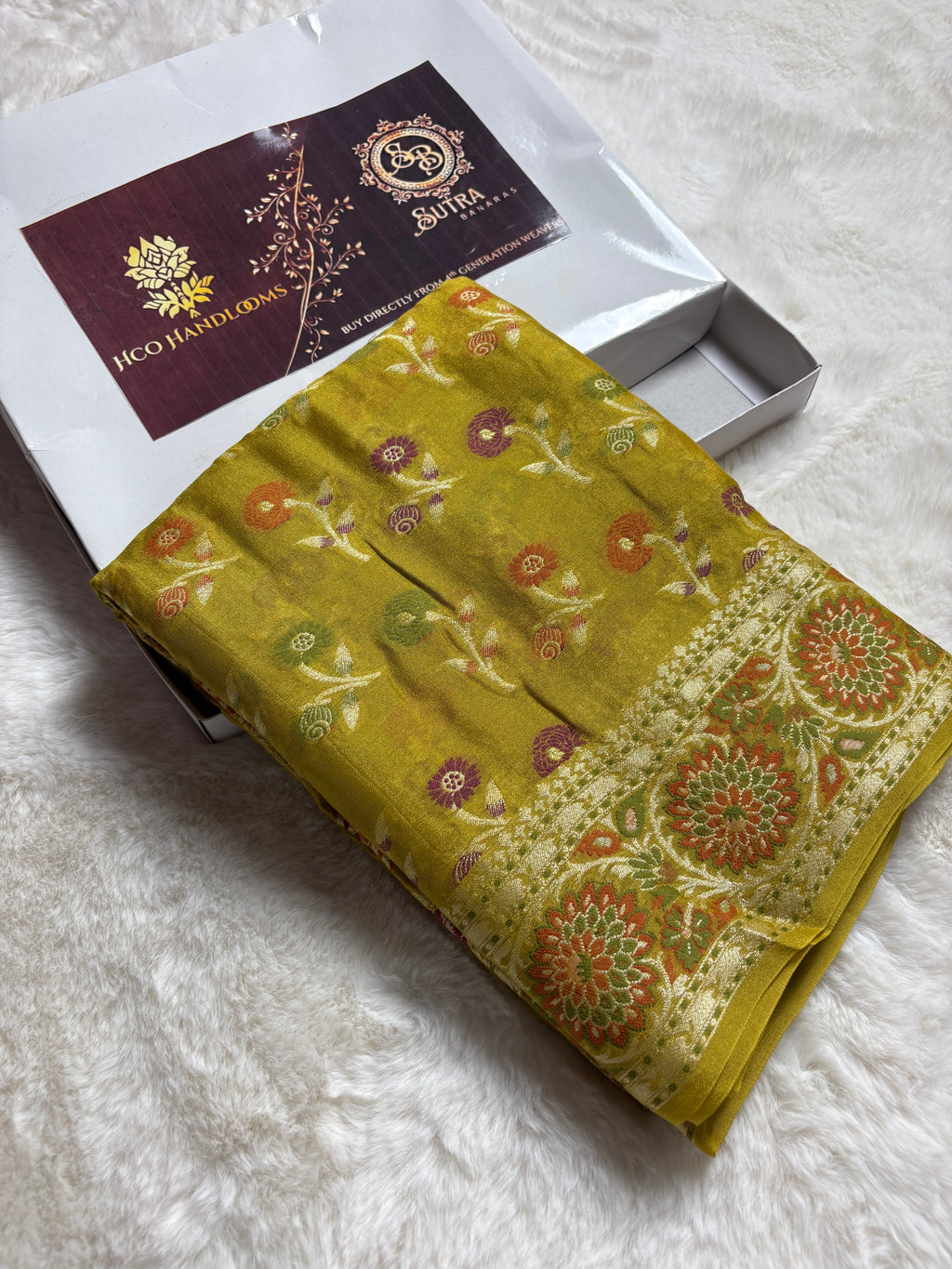 Pure Chiffon Silk Khaddi Banarasi Saree With Floral Motifs