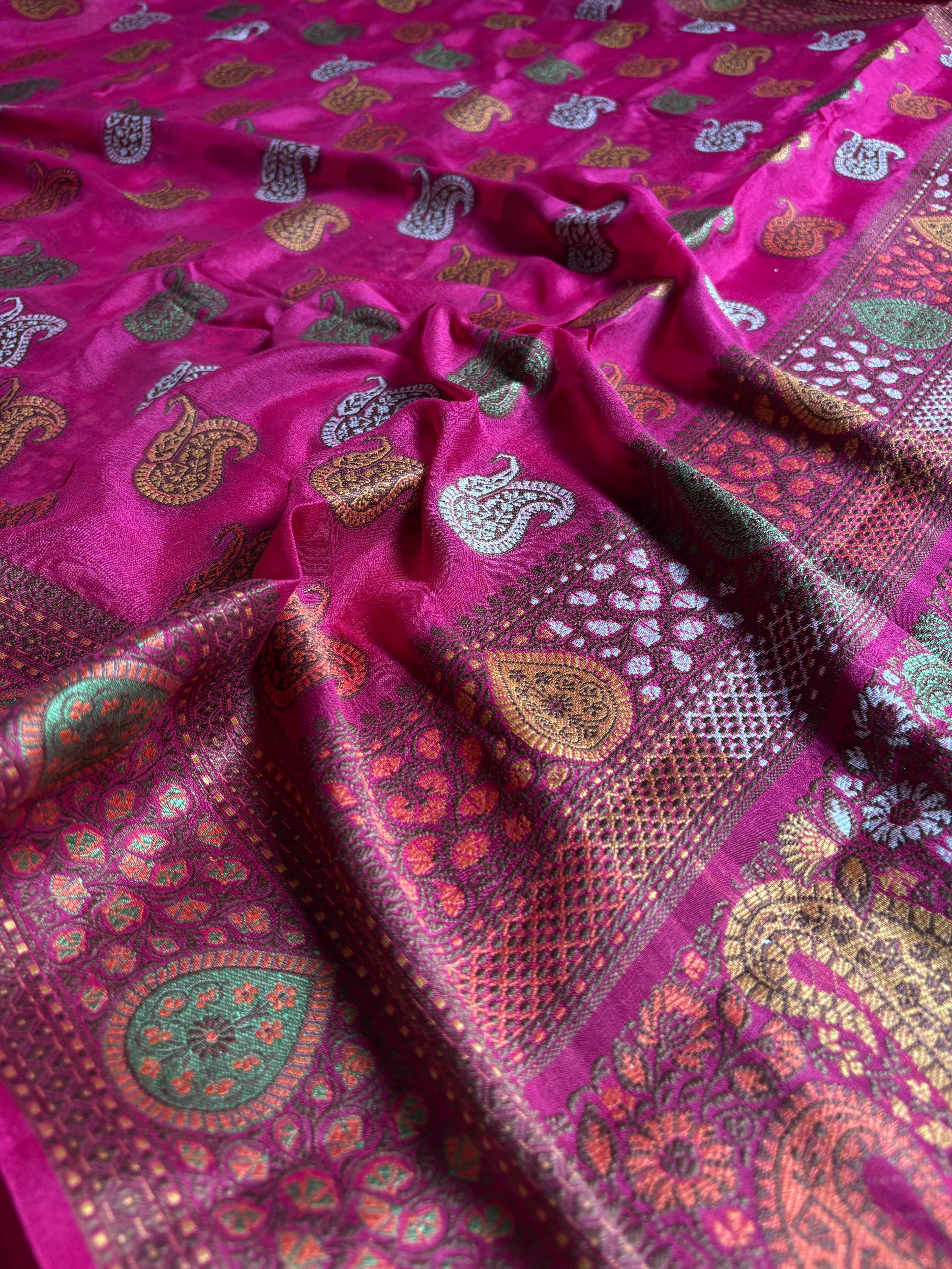Pure Chiffon Silk Khaddi Banarasi With Paisley Motifs
